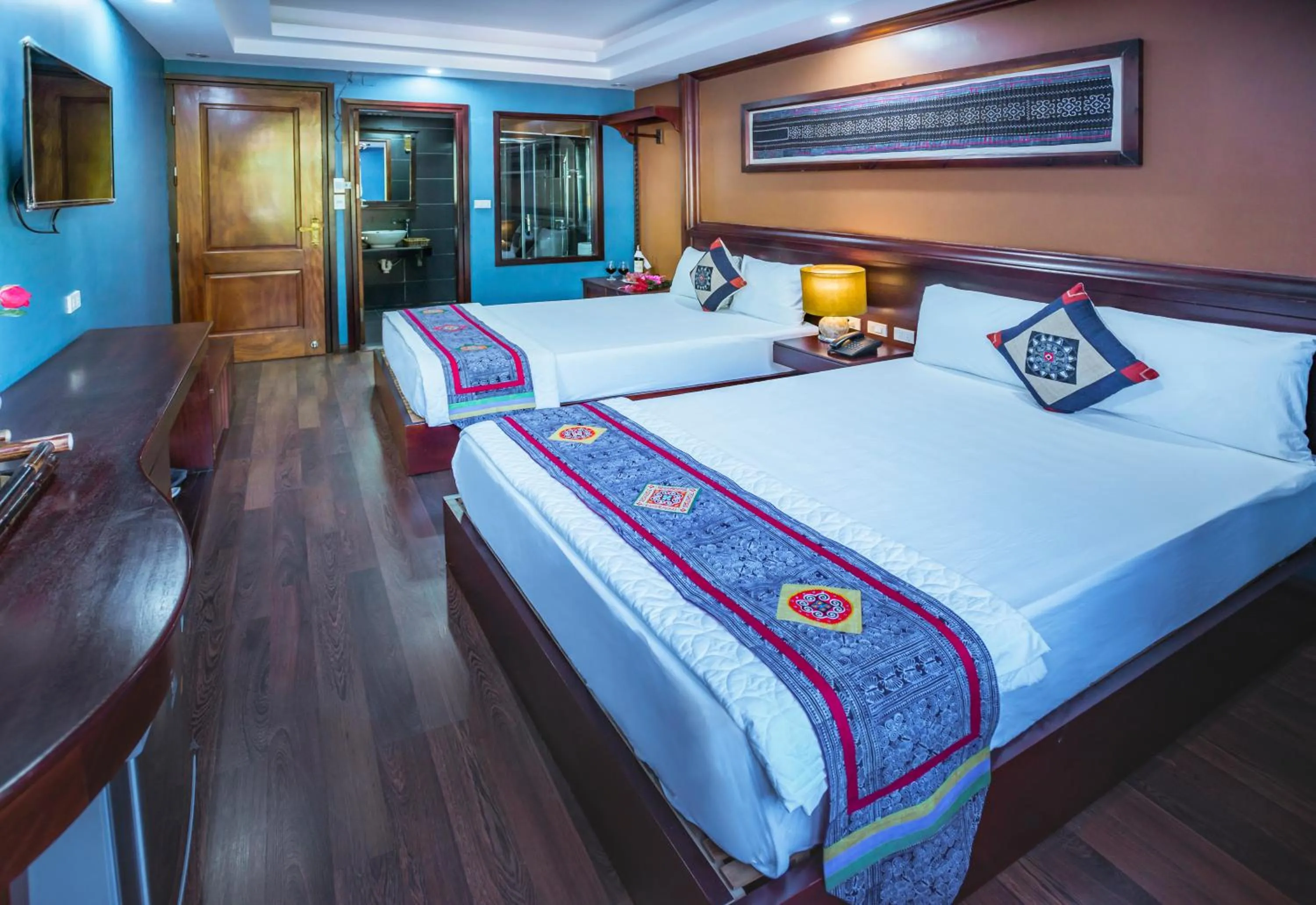 Photo of the whole room, Bed in SAPA FULL HOUSE HOTEL