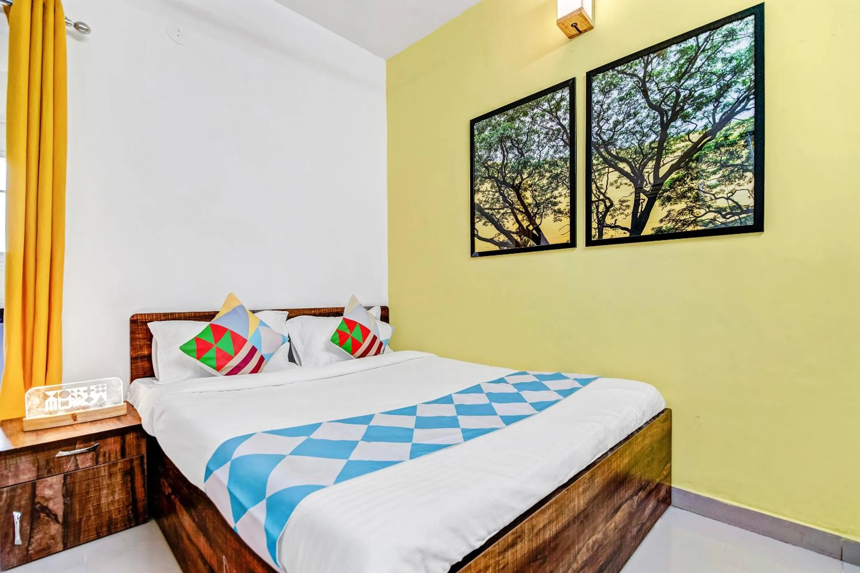 Bedroom, Bed in Super Hotel O Home Elegant RK Fursungi