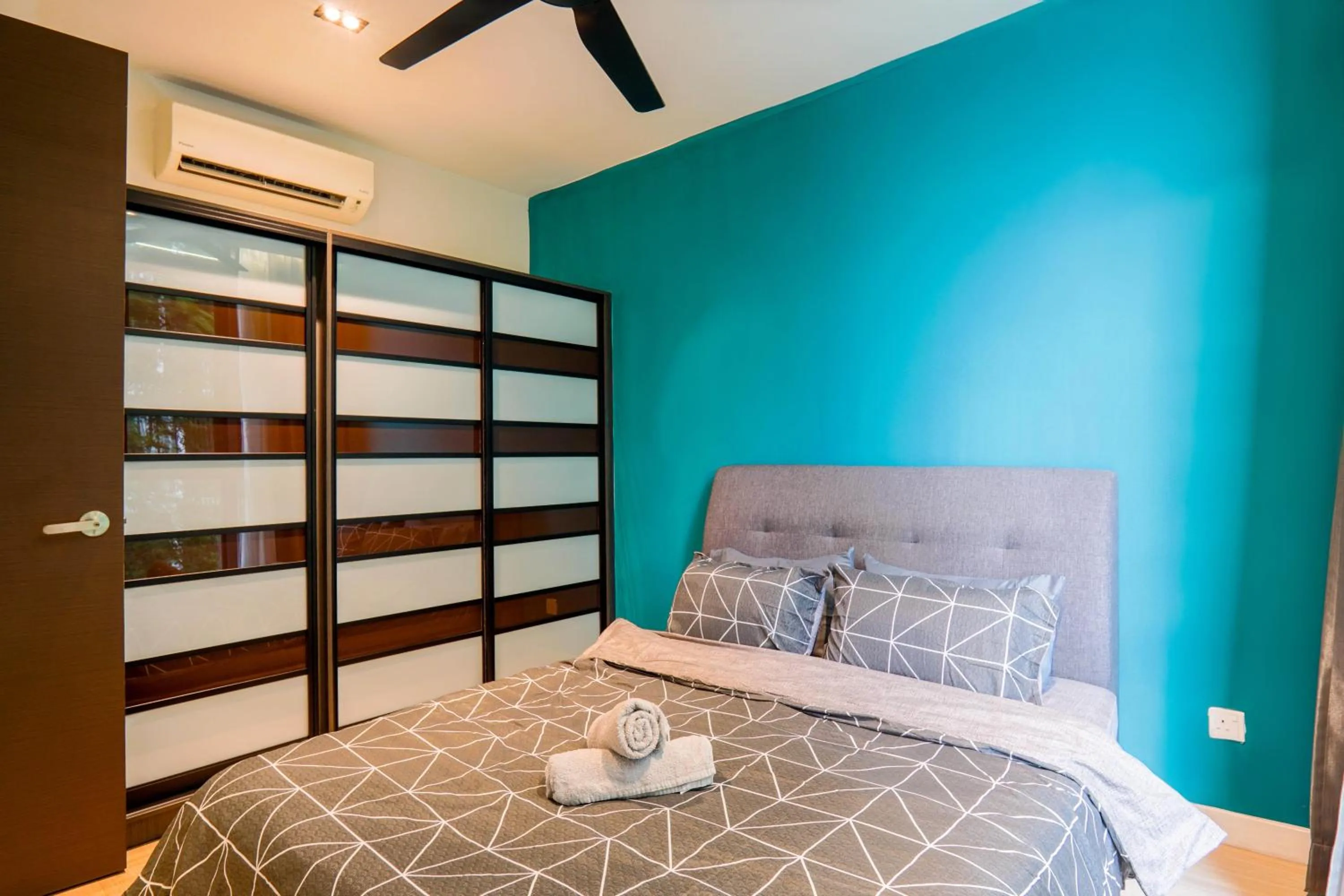 Bed in H20 Residence Ara Damansara by Airhost