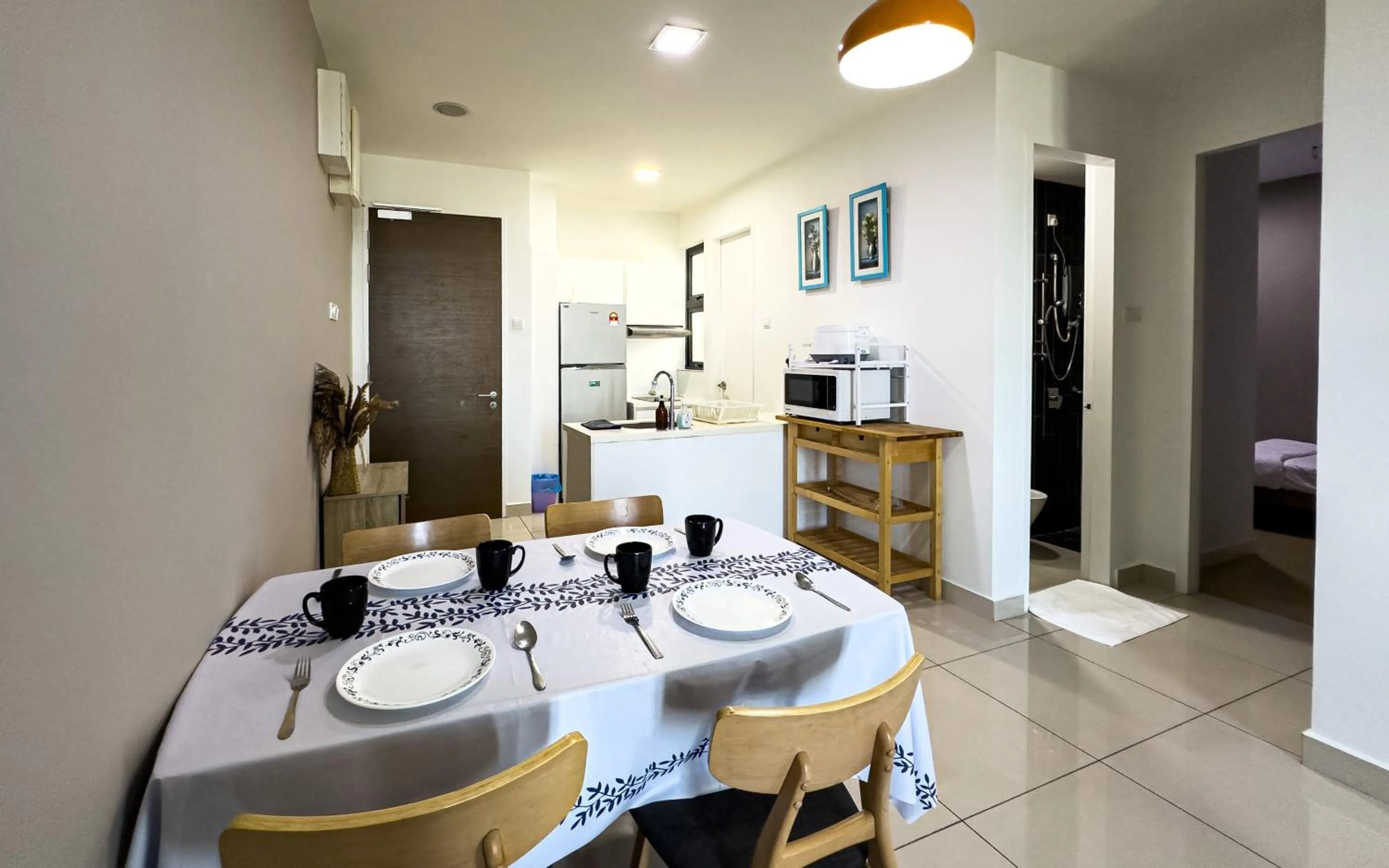 Dining area in H20 Residence Ara Damansara by Airhost