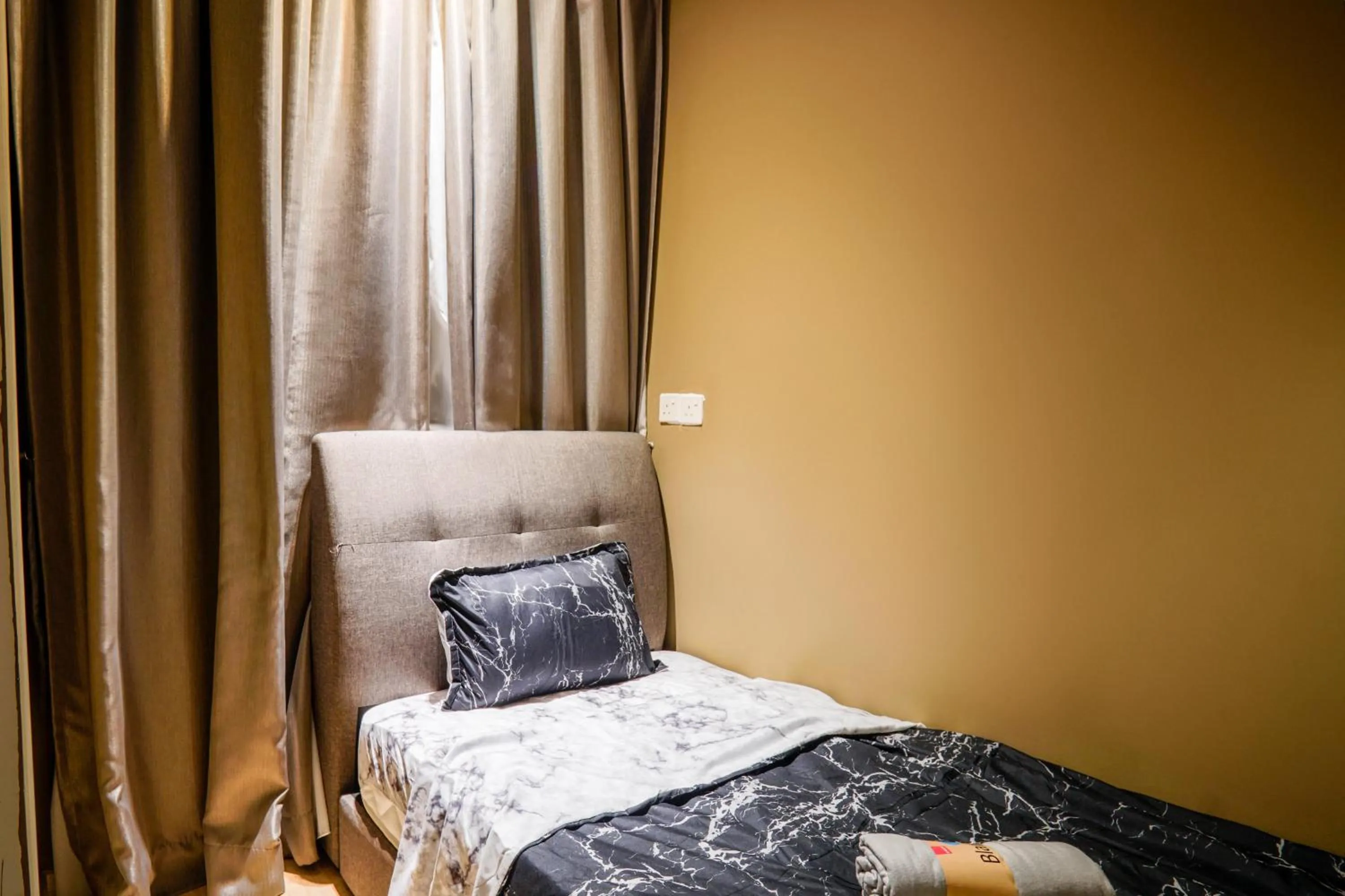 Bed in H20 Residence Ara Damansara by Airhost