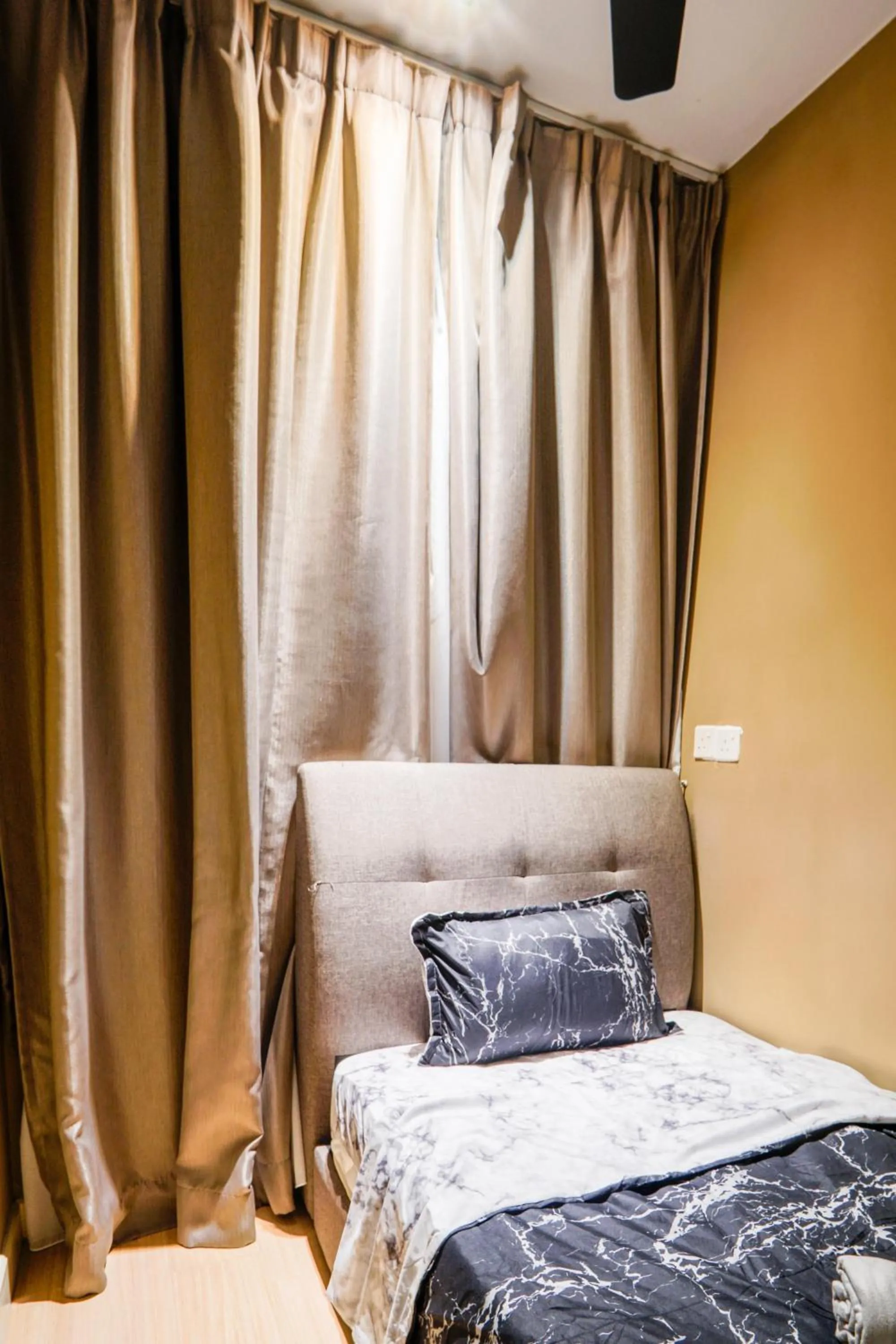 Bed in H20 Residence Ara Damansara by Airhost