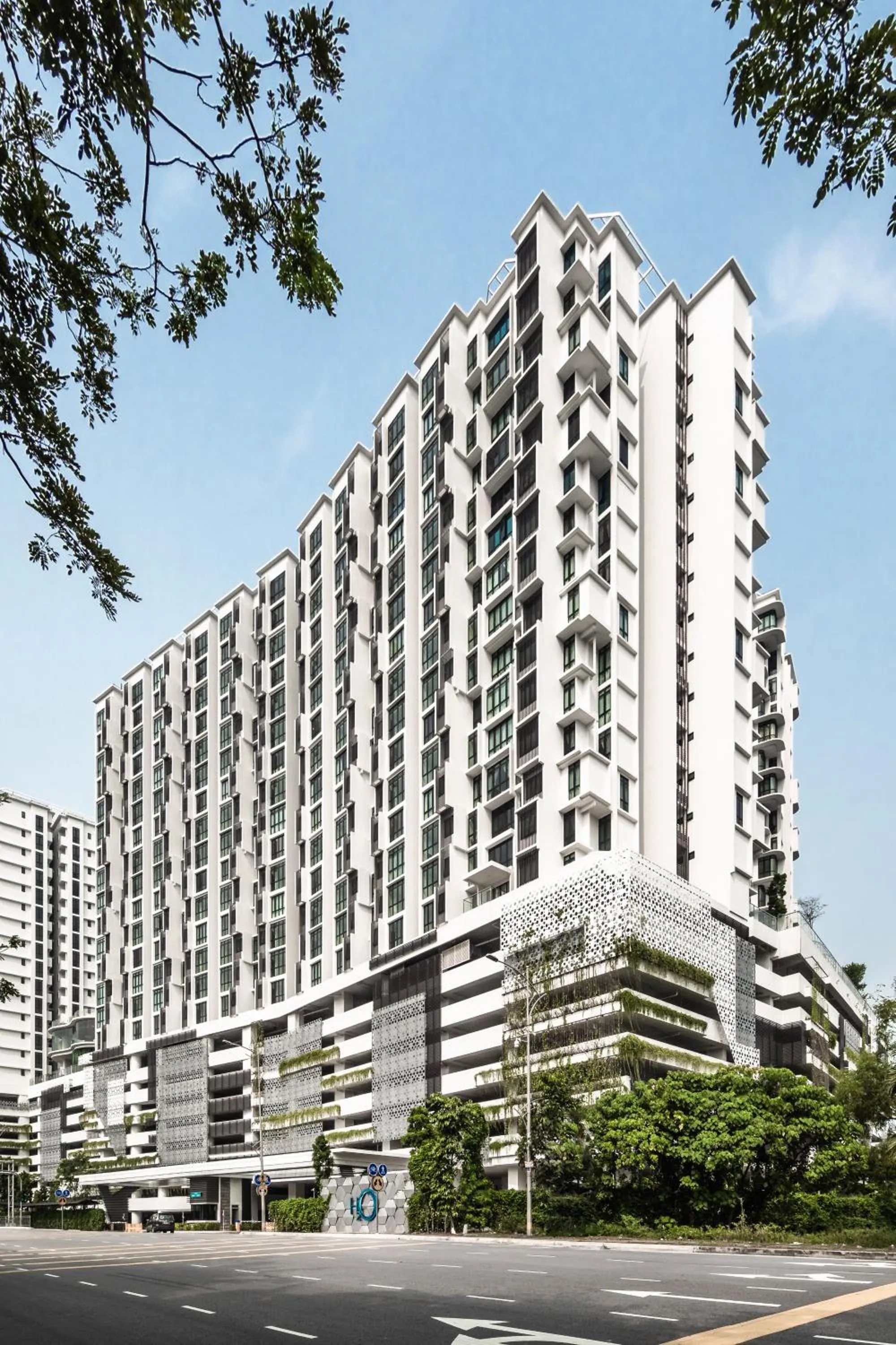 Property building in H20 Residence Ara Damansara by Airhost