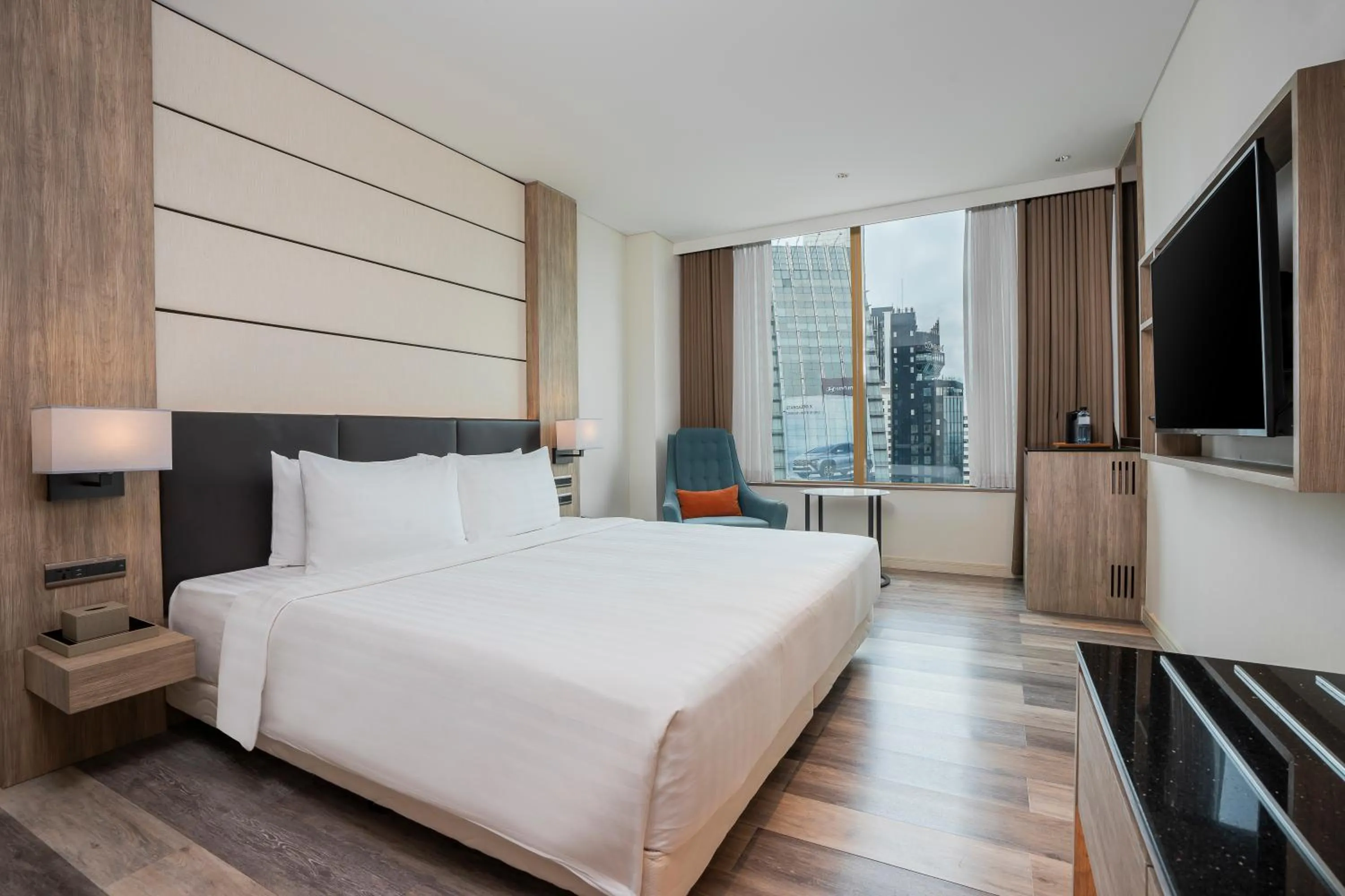 Bedroom, Bed in Solaria Nishitetsu Hotel Bangkok