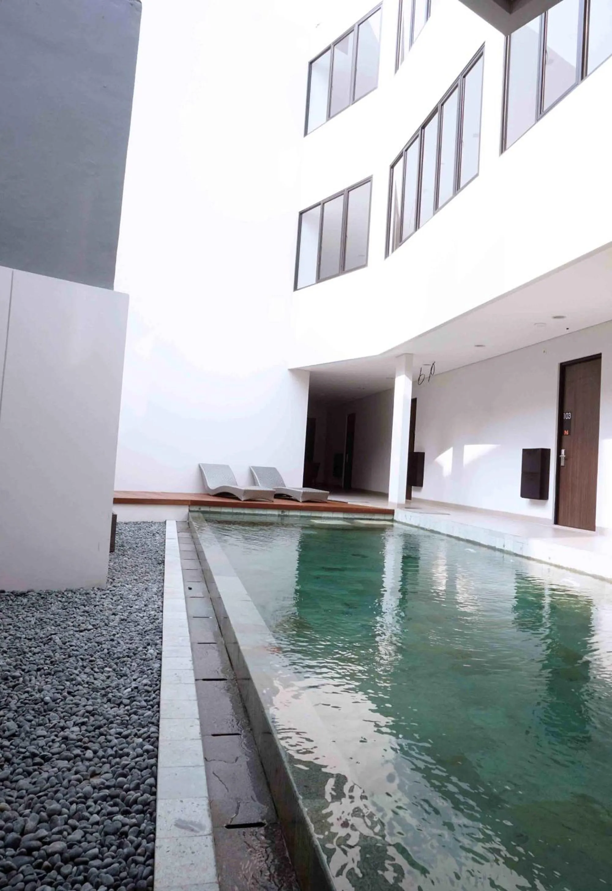 Swimming pool in HM SOCIAL Karawaci