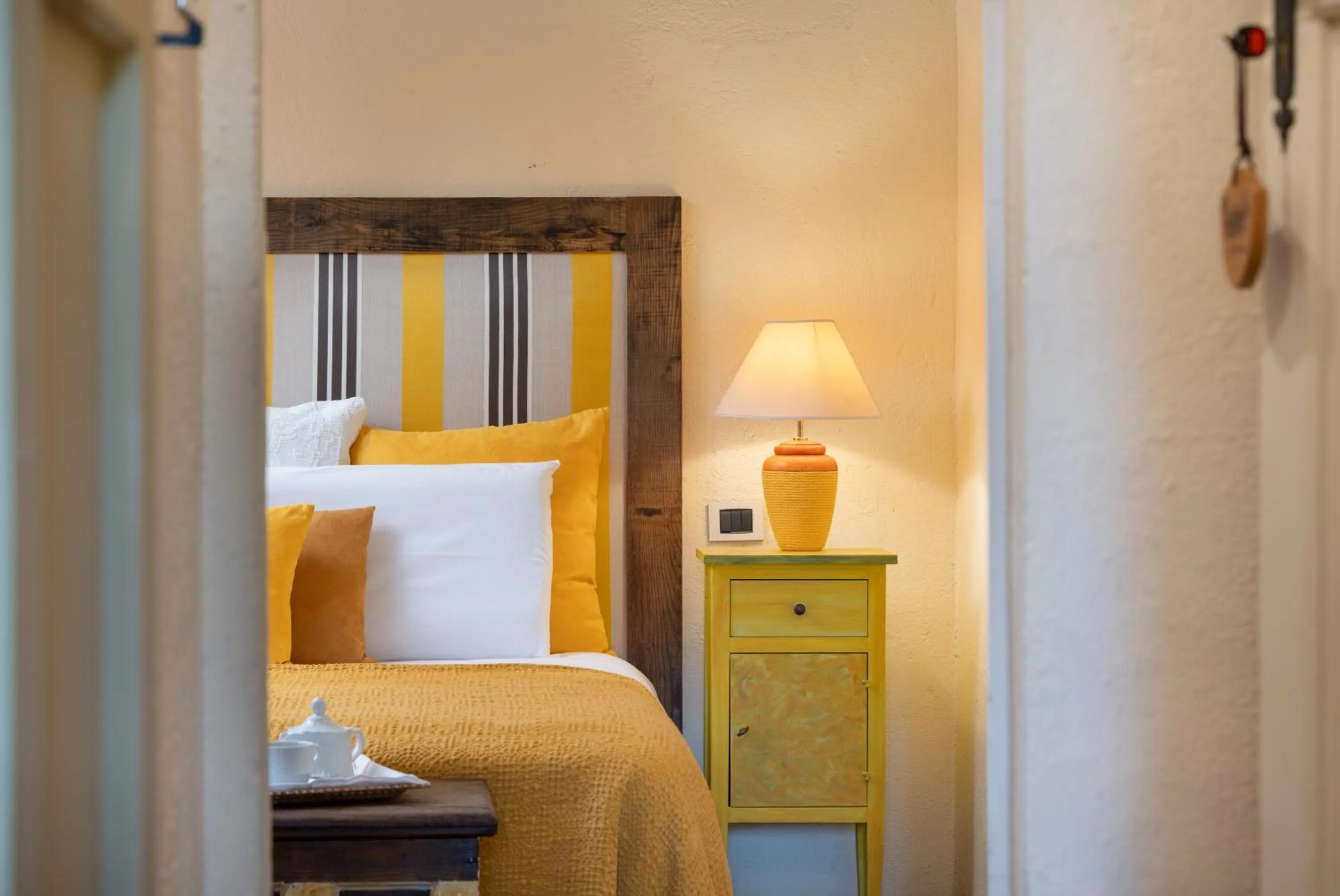 Decorative detail, Bed in Villavetrichina