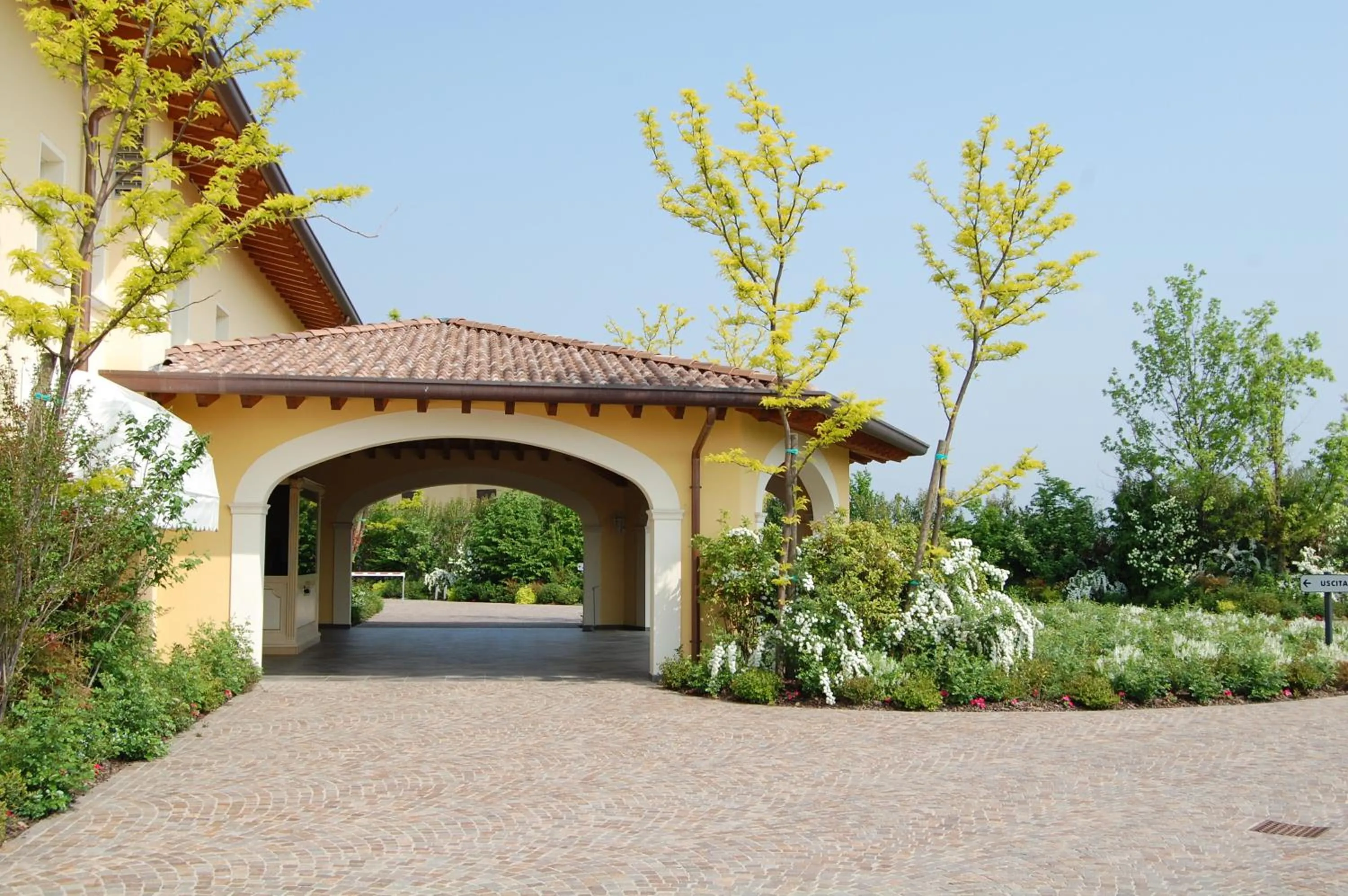 Decorative detail in Hotel Motel Gold