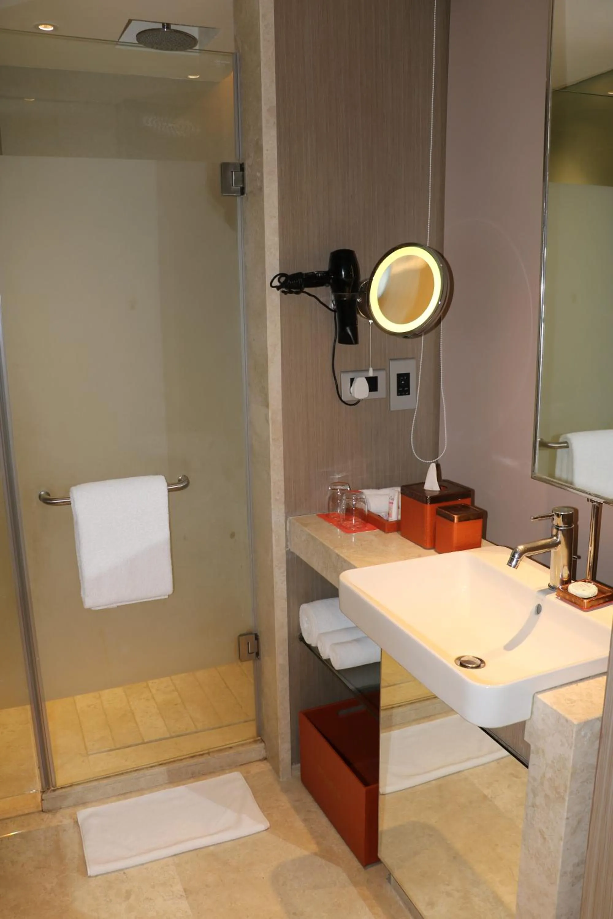 Bathroom in Welcomhotel by ITC Hotels, Raja Sansi, Amritsar