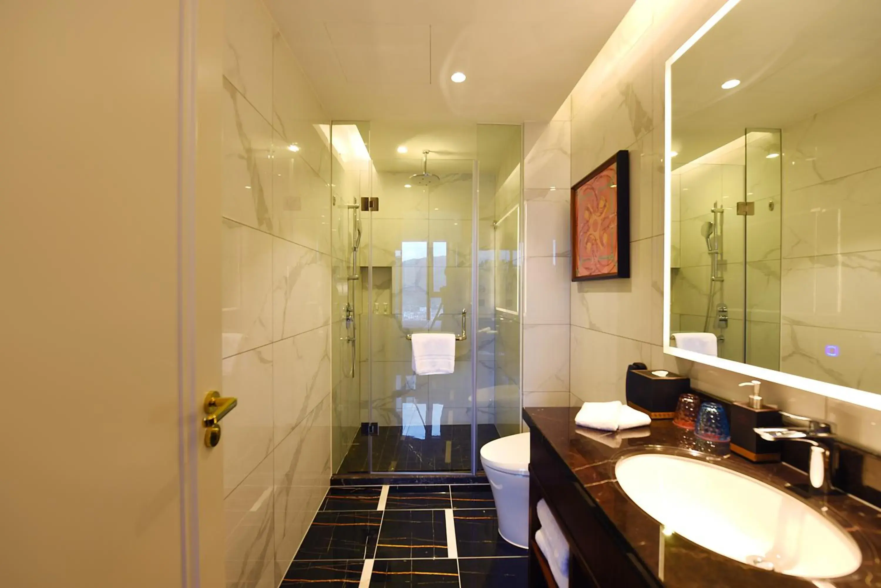 Superior King Room - Smoking in Ramada Plaza by Wyndham Wenzhou Superior King Room - Smoking in Ramada Plaza by Wyndham Wenzhou