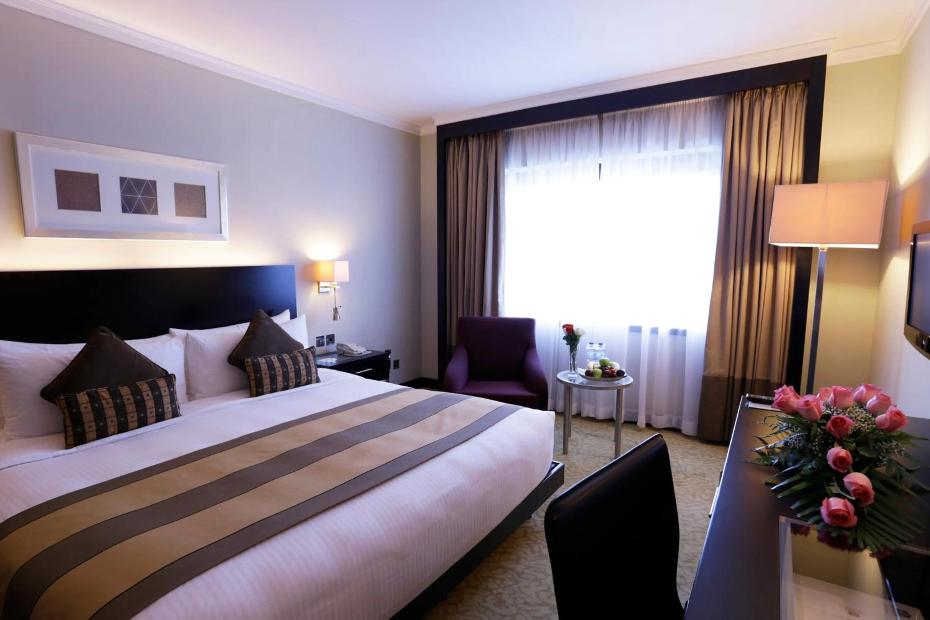 Photo of the whole room, Bed in Ramada Plaza by Wyndham Dubai Deira