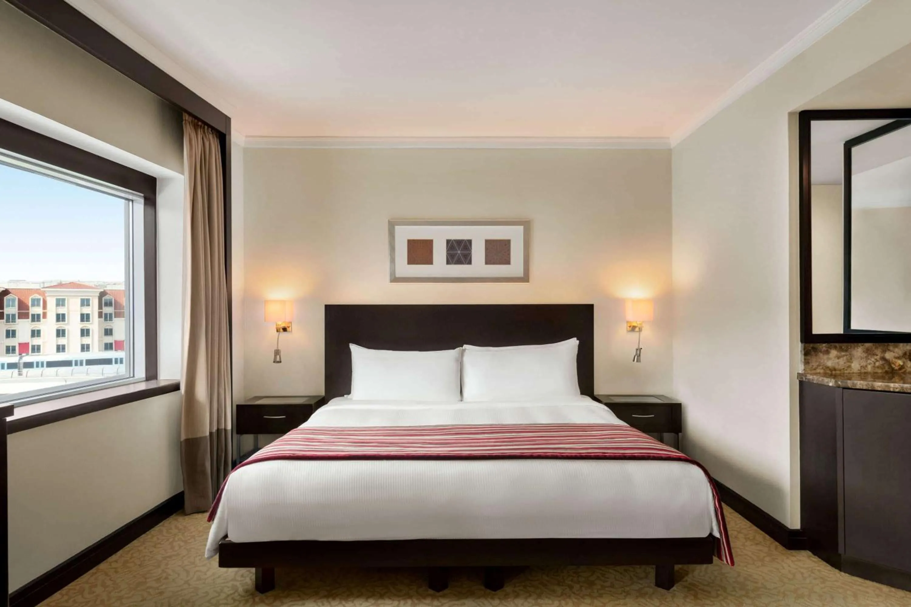 Photo of the whole room, Bed in Ramada Plaza by Wyndham Dubai Deira