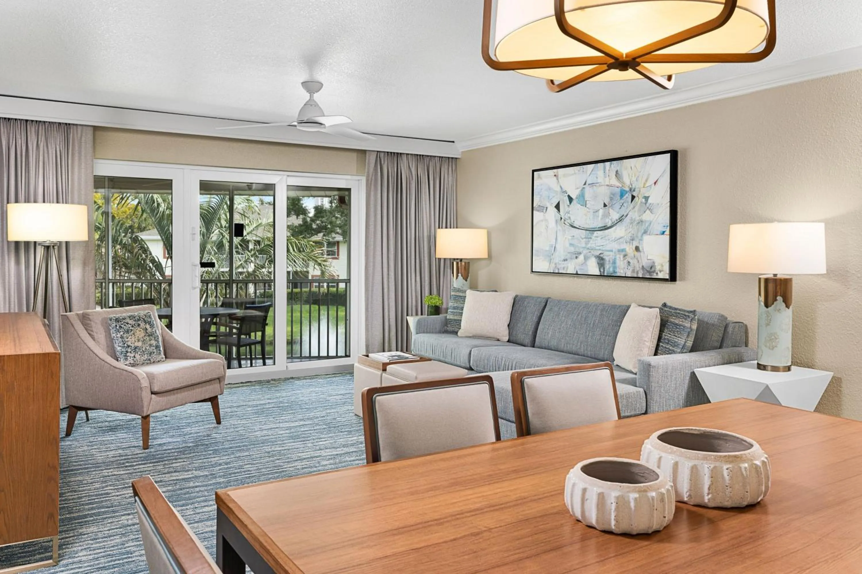 Living room in Sheraton Vistana Resort Villas, Lake Buena Vista Orlando