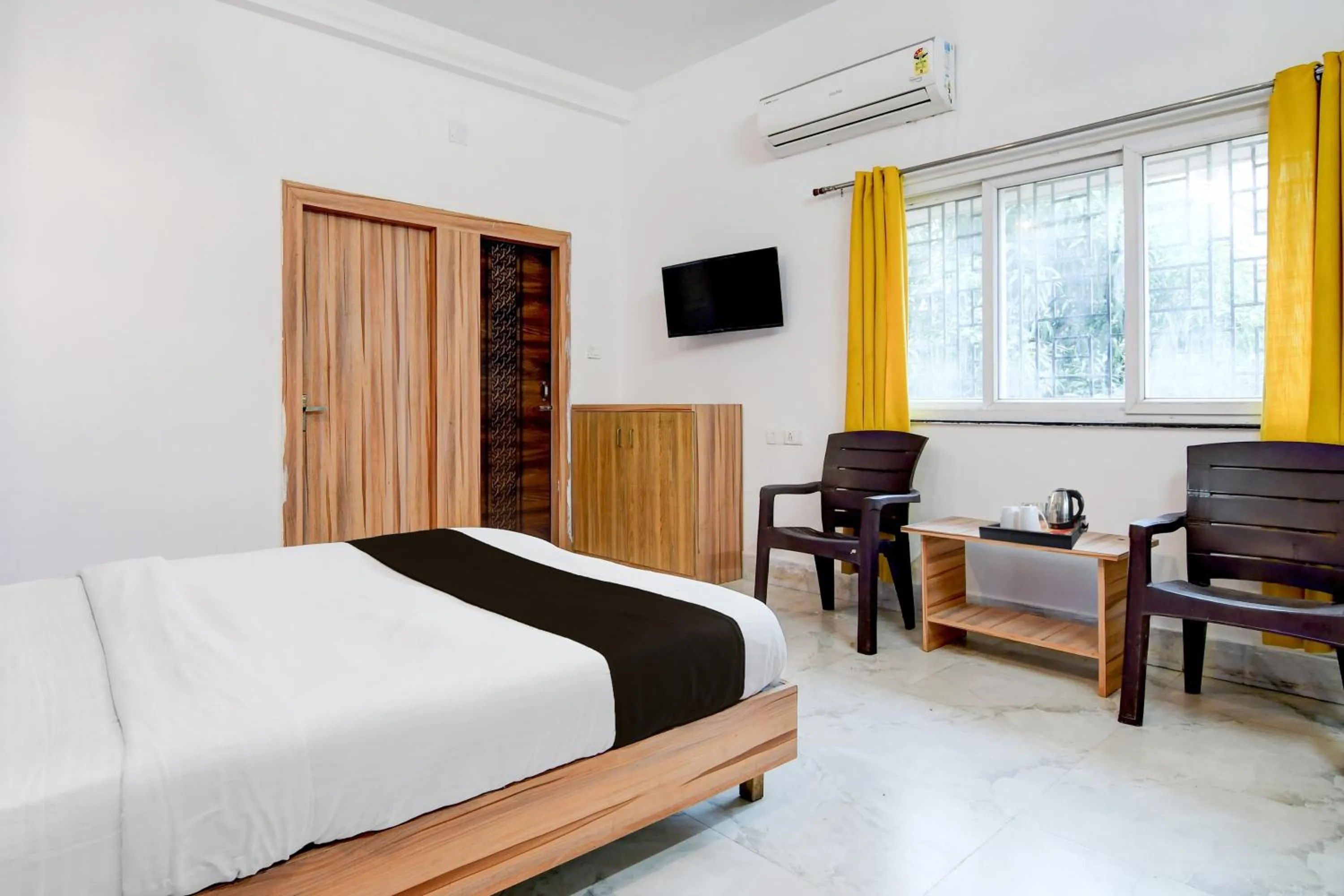 Bedroom, Bed in Super Hotel O Cosmopolis Bhubaneswar Formerly Luxury Stay