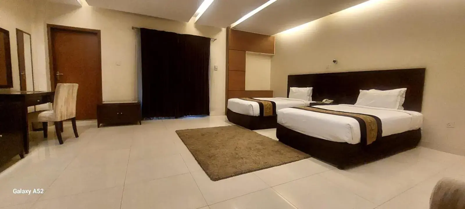 Superior Twin Room in The Avenue Hotel & Suites Superior Twin Room in The Avenue Hotel & Suites