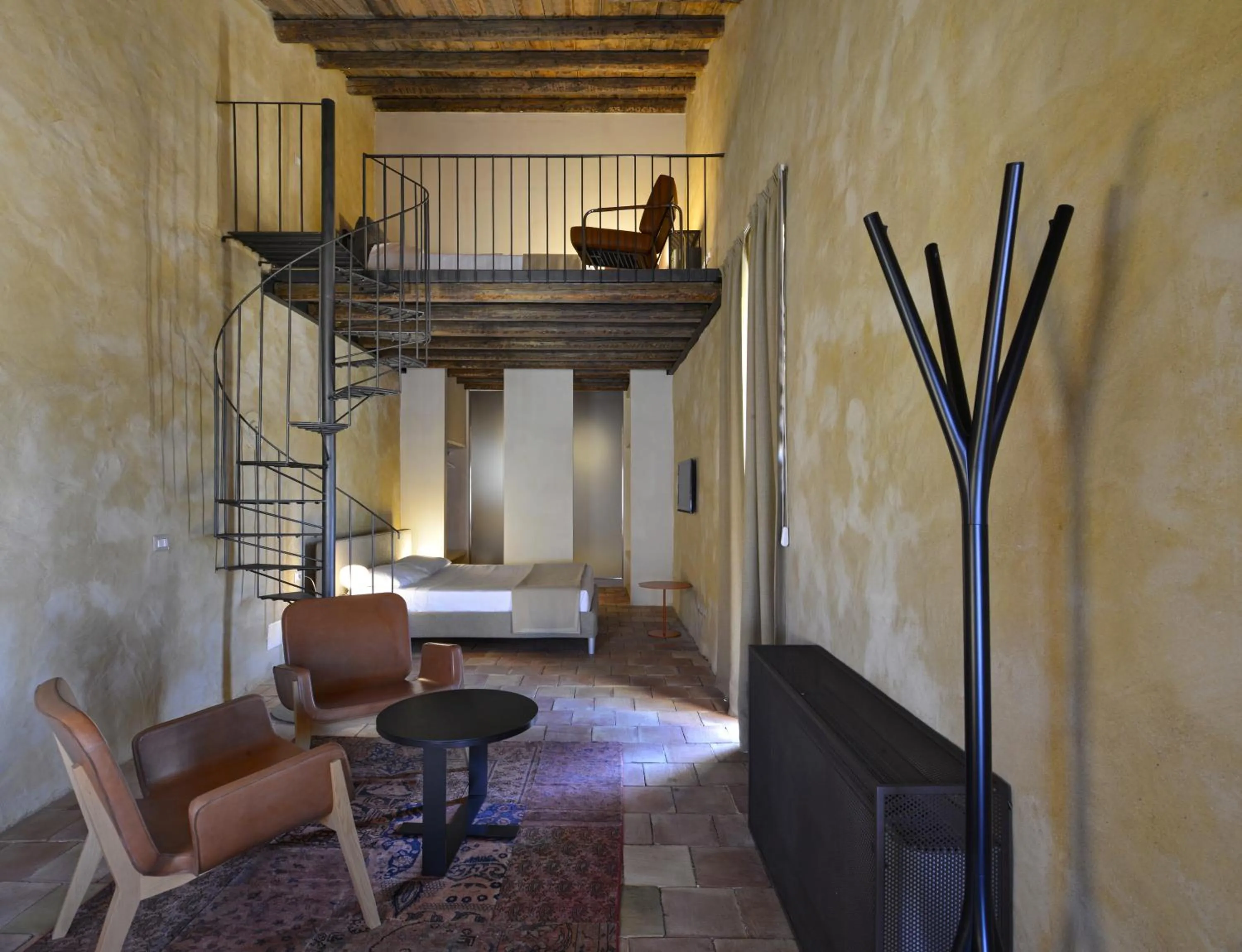 Shower in Wine Relais Feudi Del Pisciotto