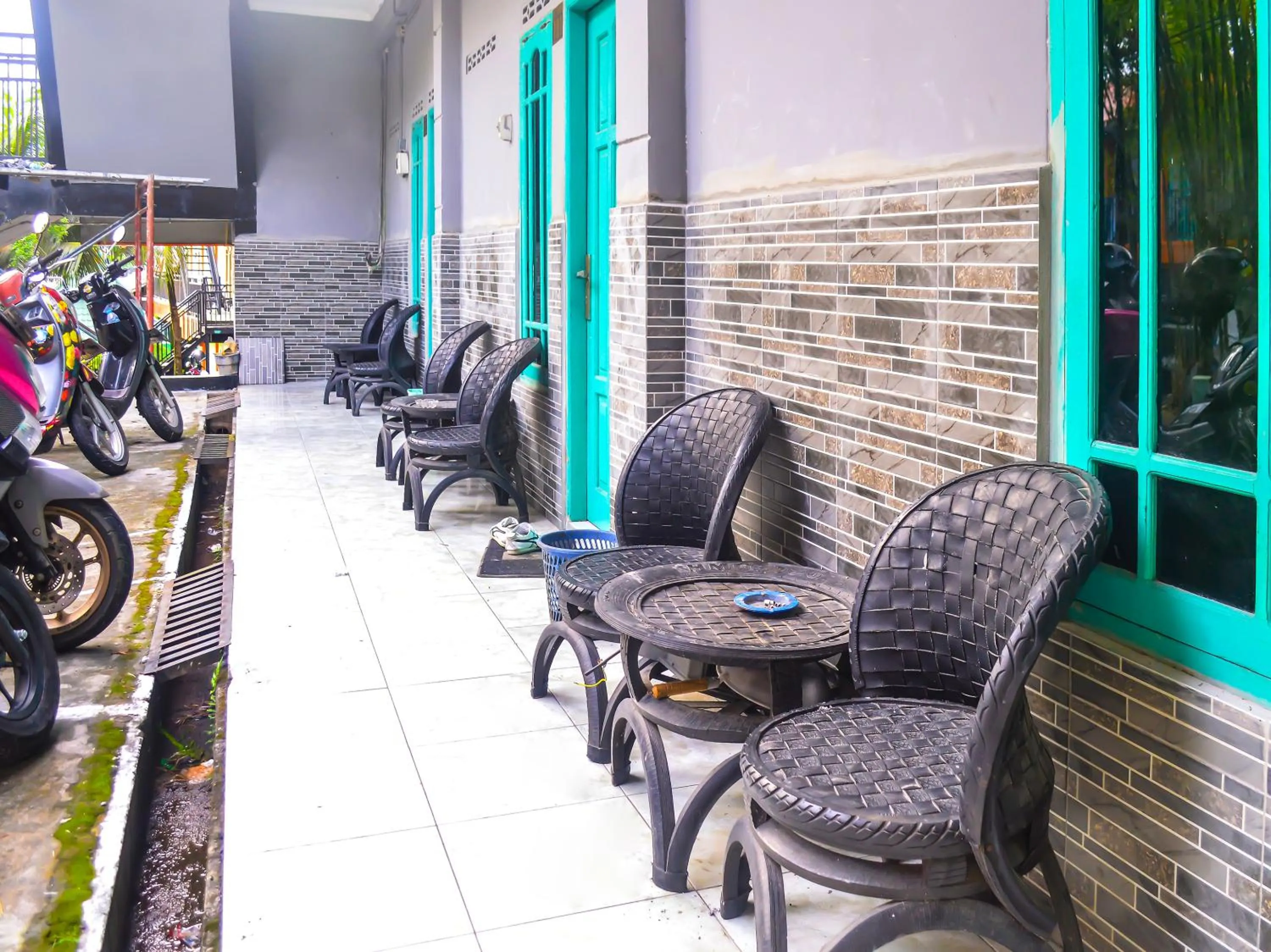 Area and facilities in OYO 1745 Guest House Nur Aziziah Syariah 2