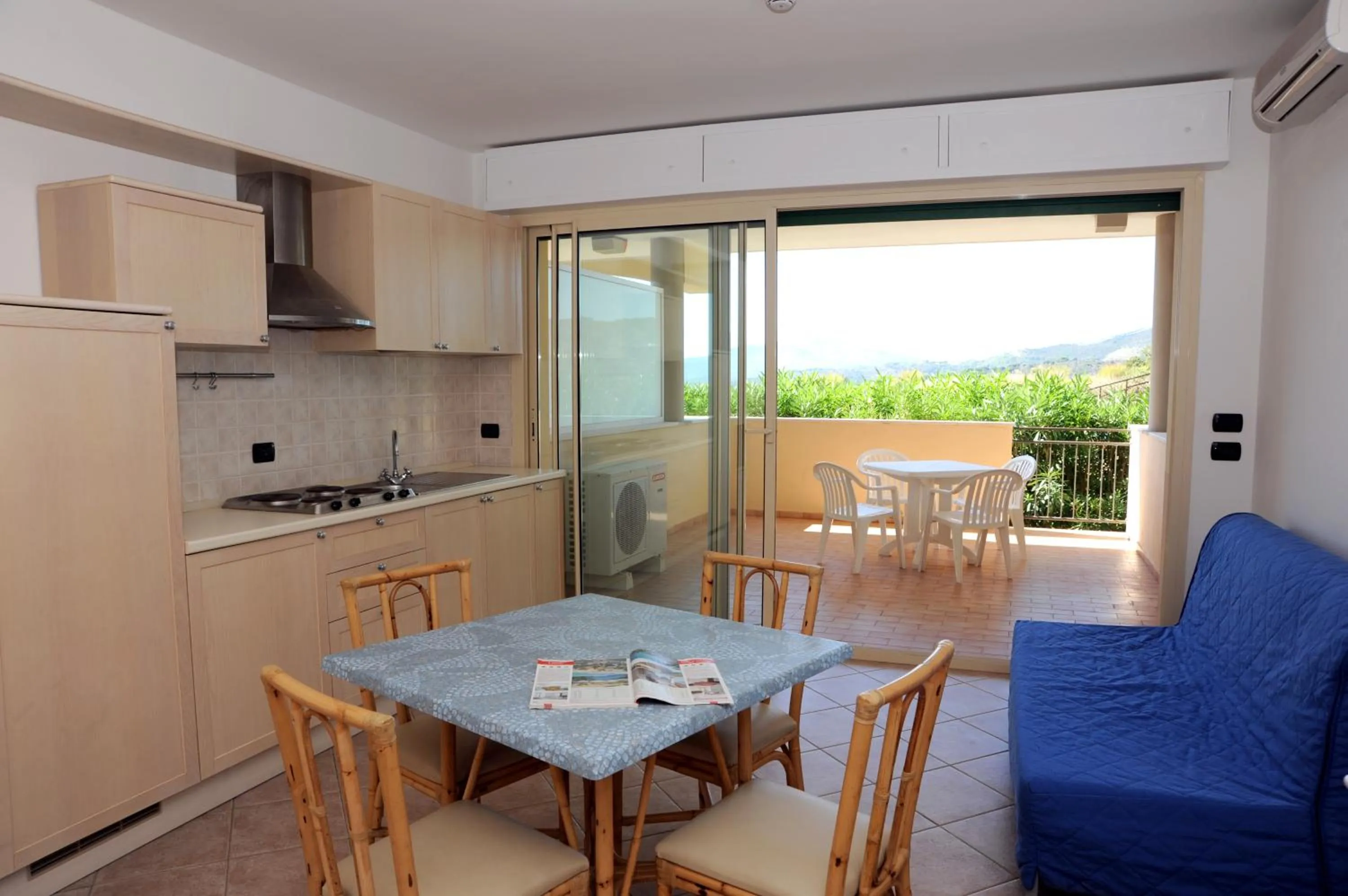 Dining area in Lo Smeraldo