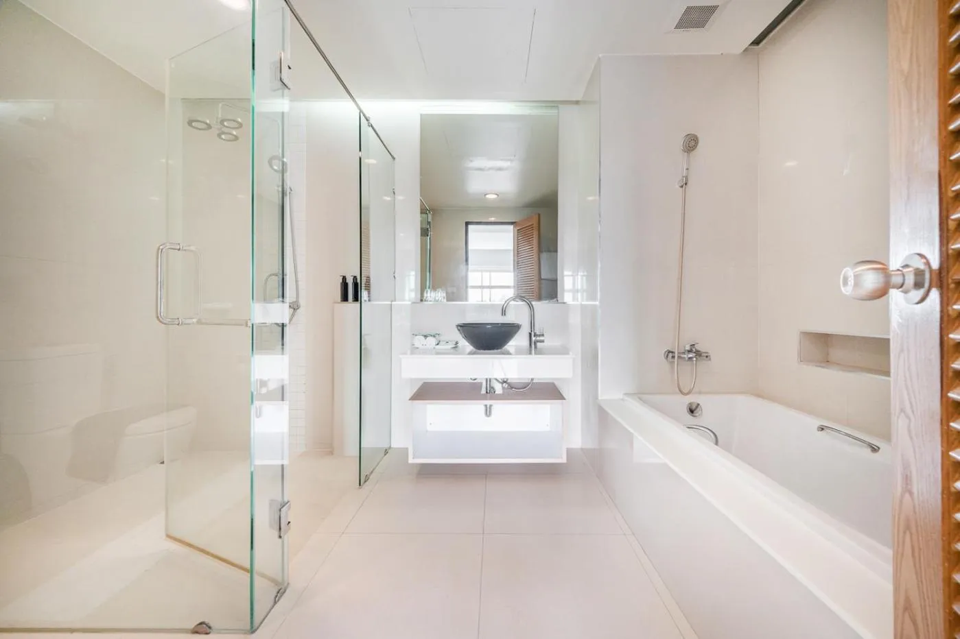 Toilet, Bed in Hotel COCO Phuket Bangtao Beach