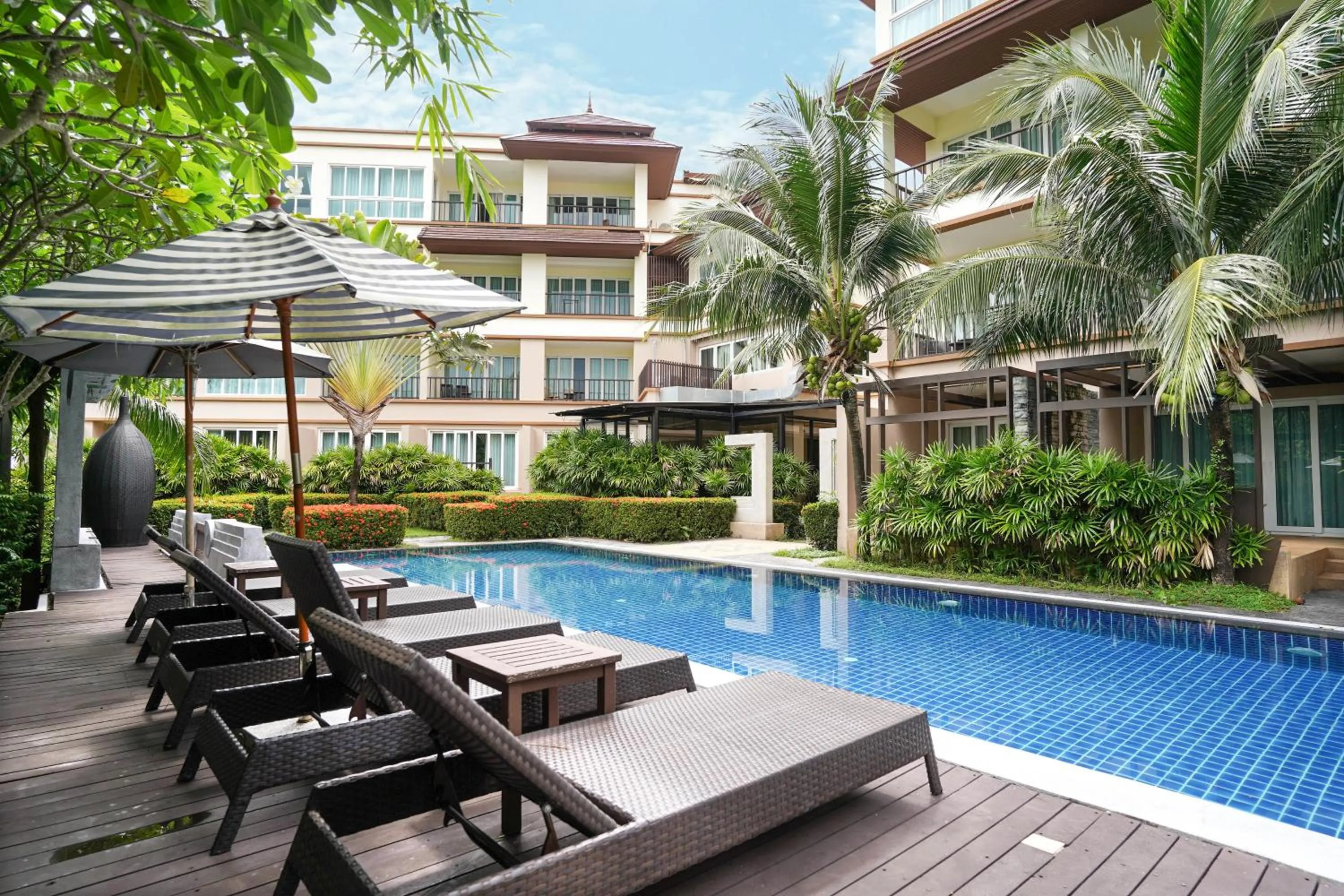 Swimming pool in Hotel COCO Phuket Bangtao Beach