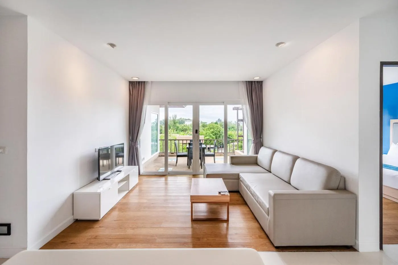 Living room in Hotel COCO Phuket Bangtao Beach