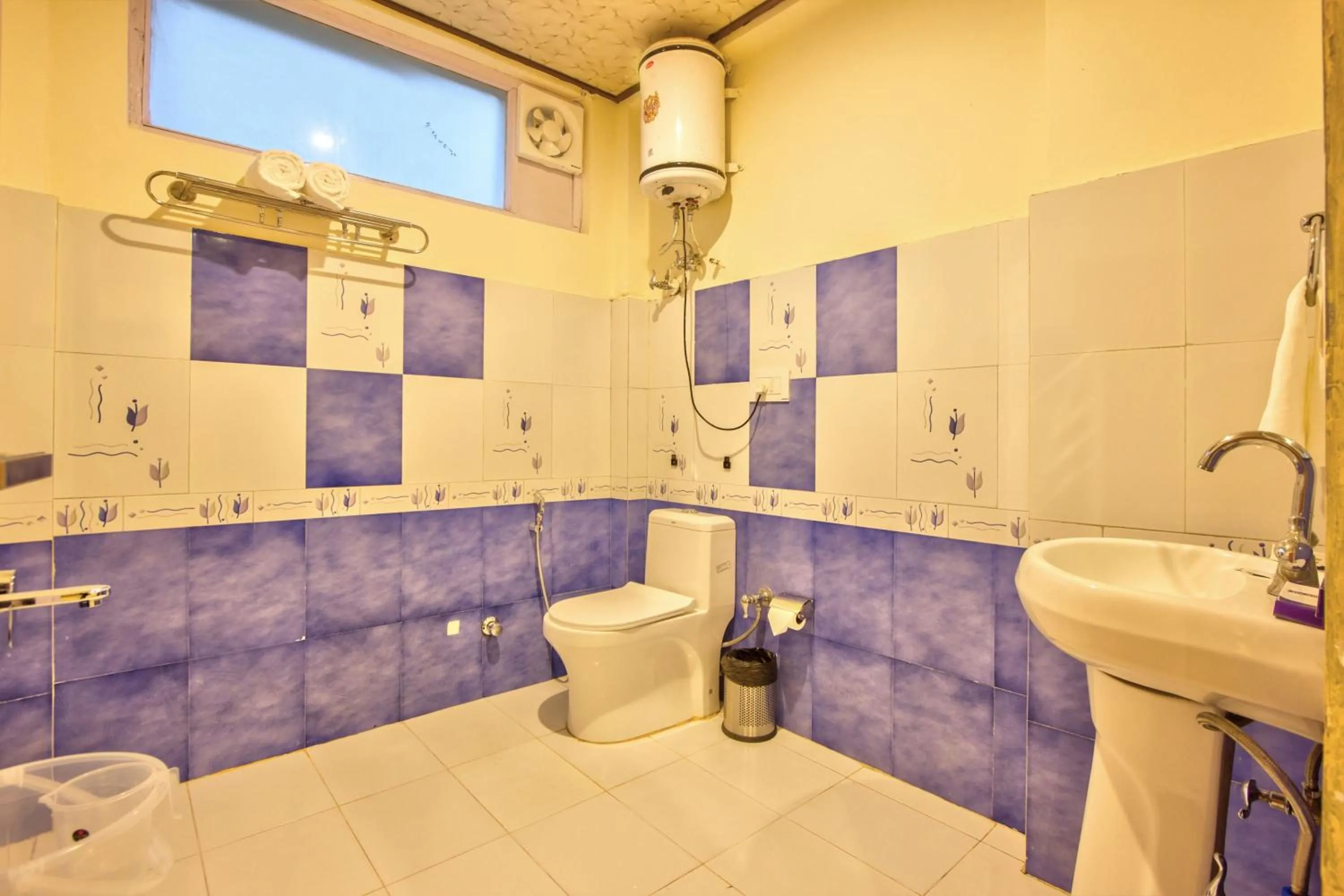 Bathroom in Baan by Snow City Farm