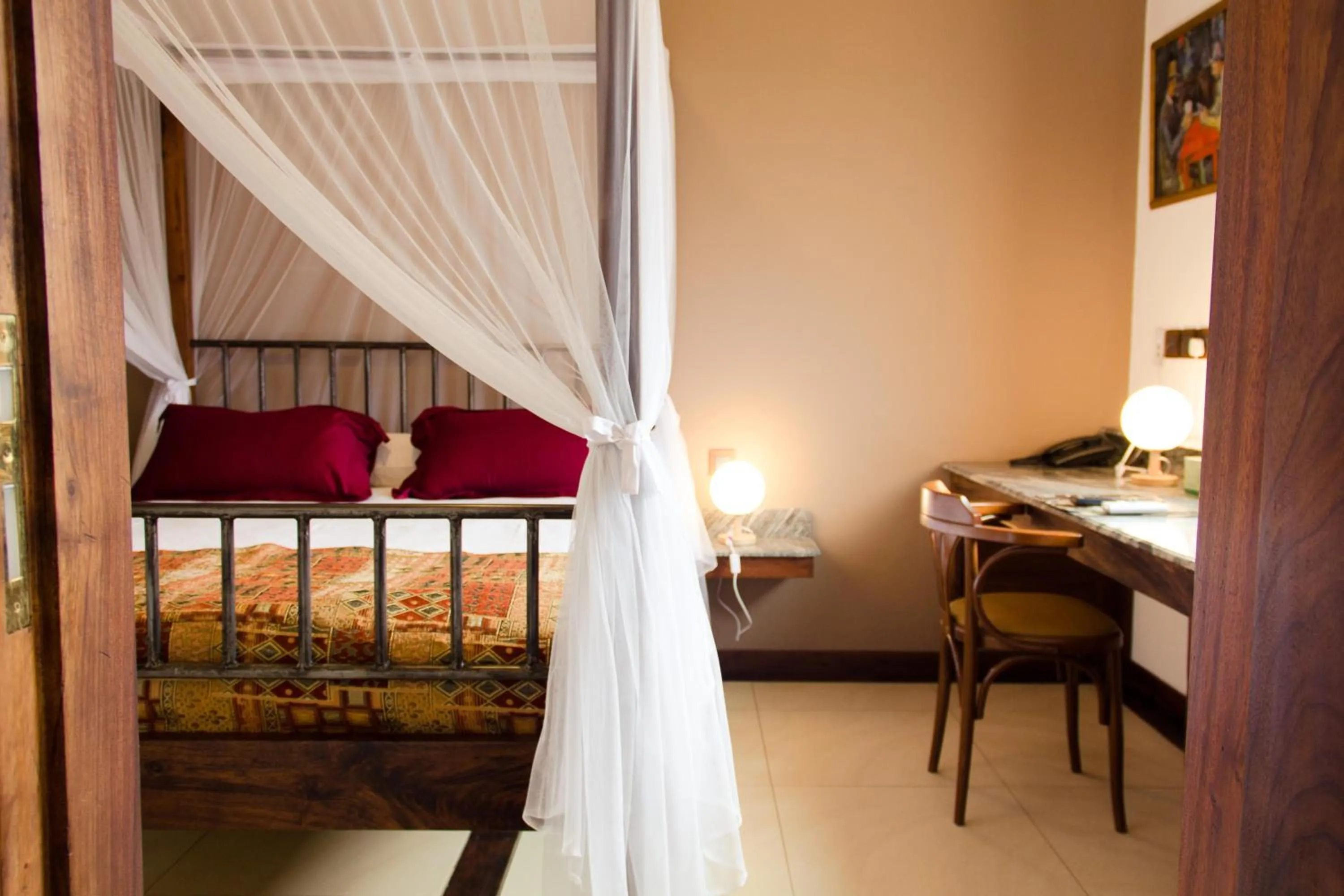 Bedroom, Bed in Hotel Bougainviller