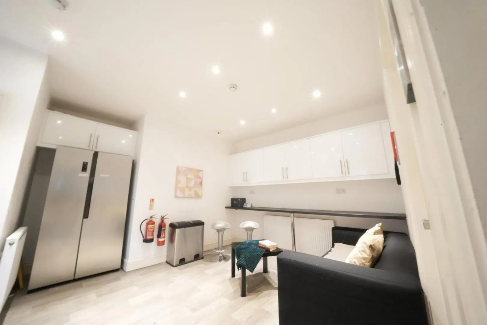 Seating area in Grand Airport Ensuites