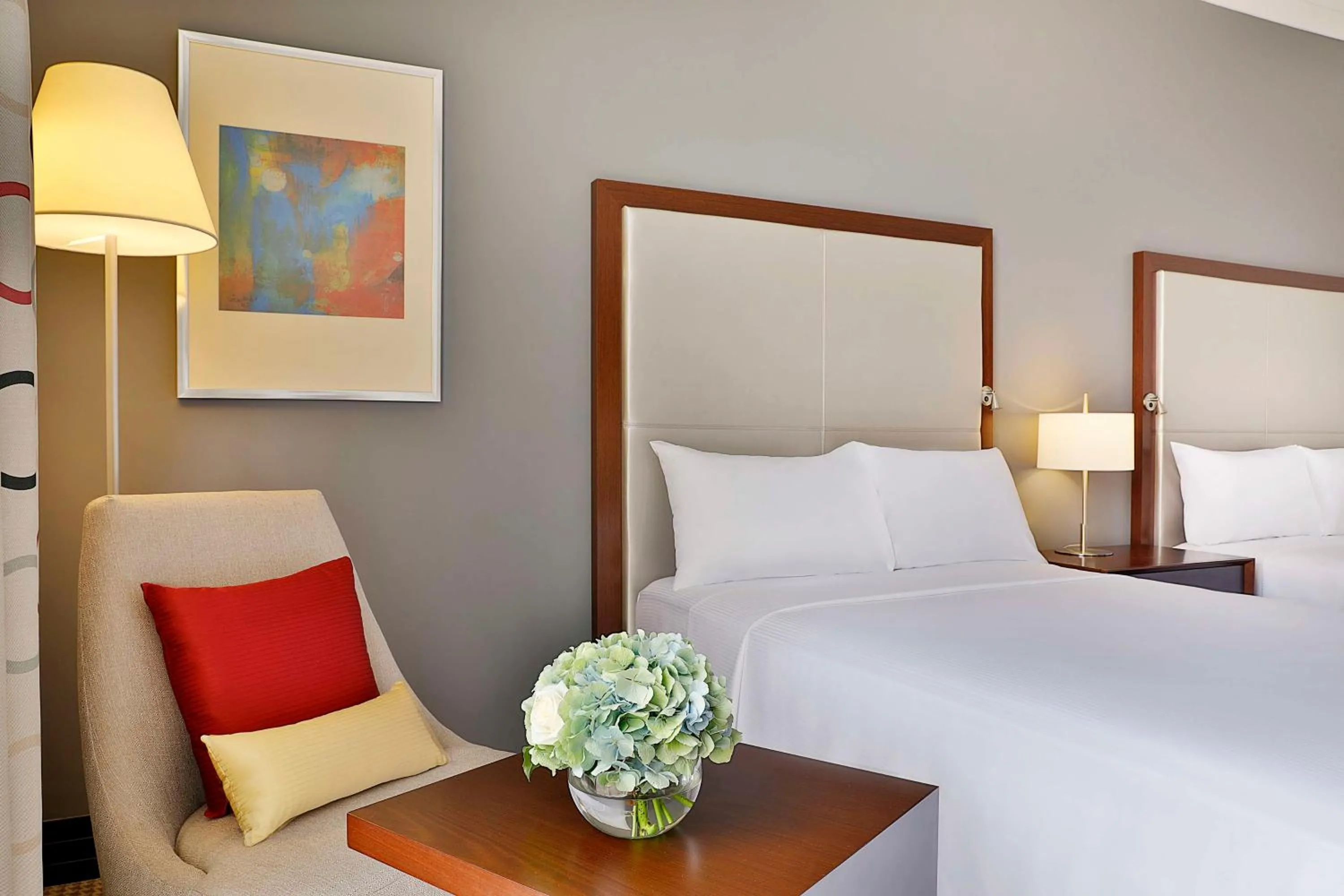 Bed in DoubleTree By Hilton Doha - Al Sadd