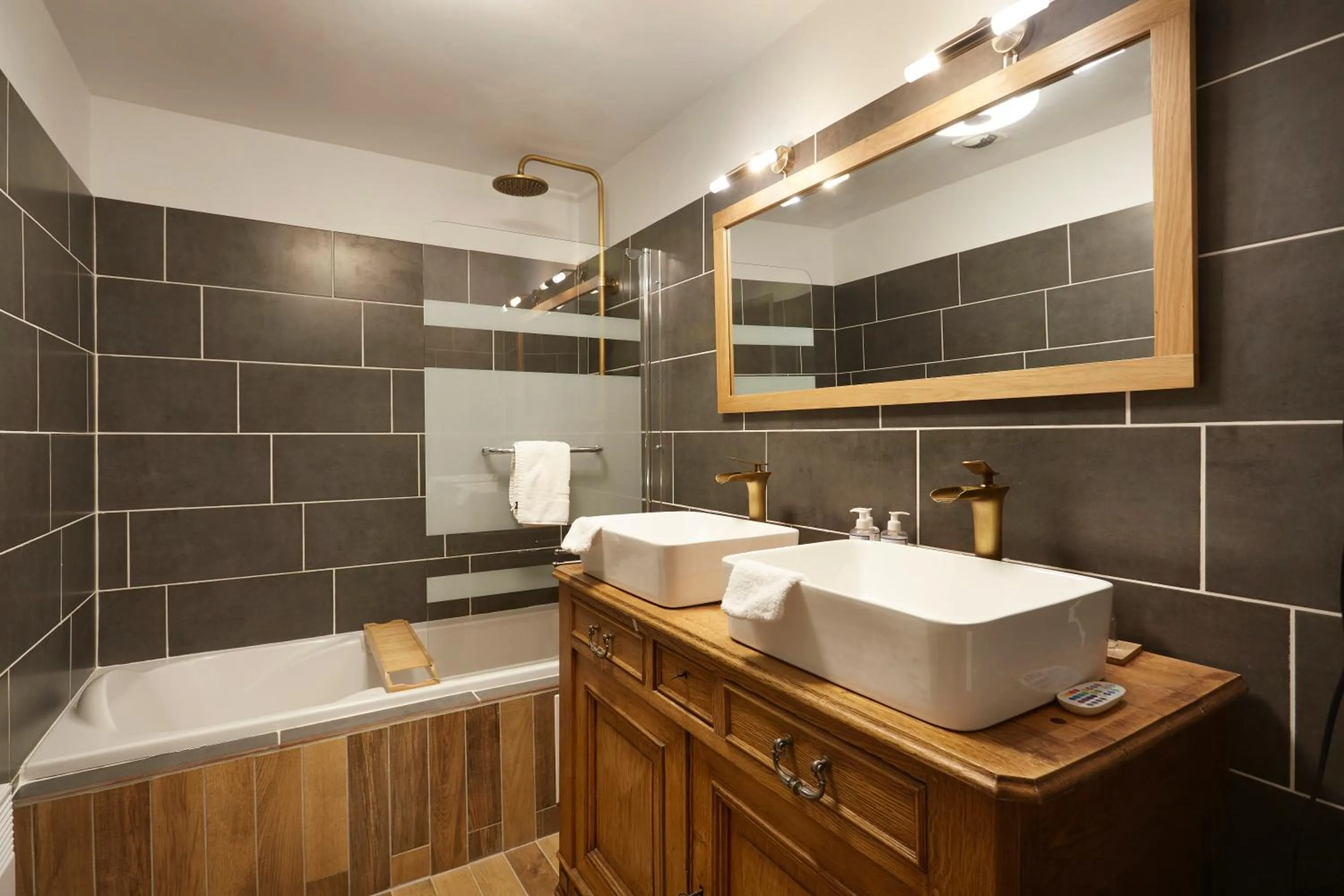 Bathroom in Domaine de Bersaillin