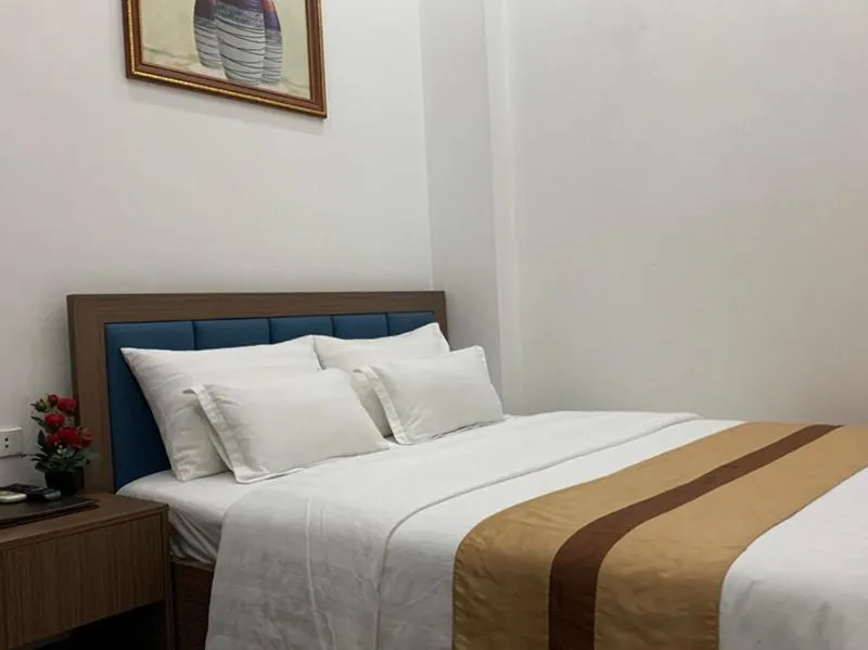 Bed in Duc Long Hotel
