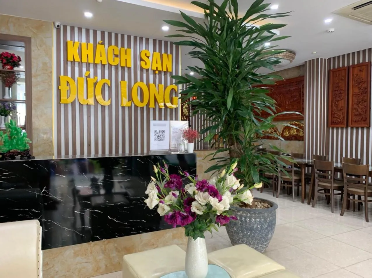 Lobby or reception in Duc Long Hotel