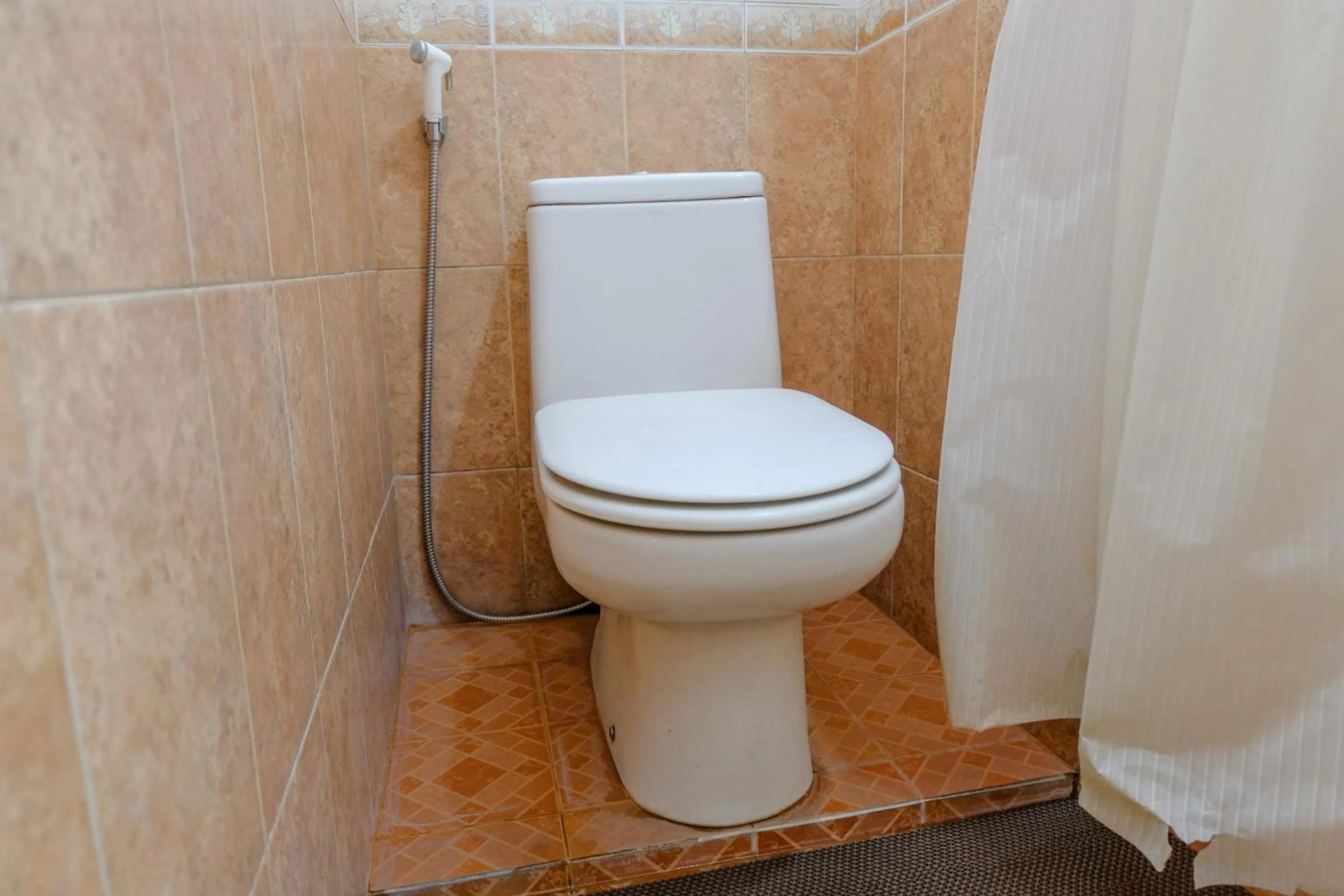 Bathroom in OYO 1803 Hotel Sarangan Permai