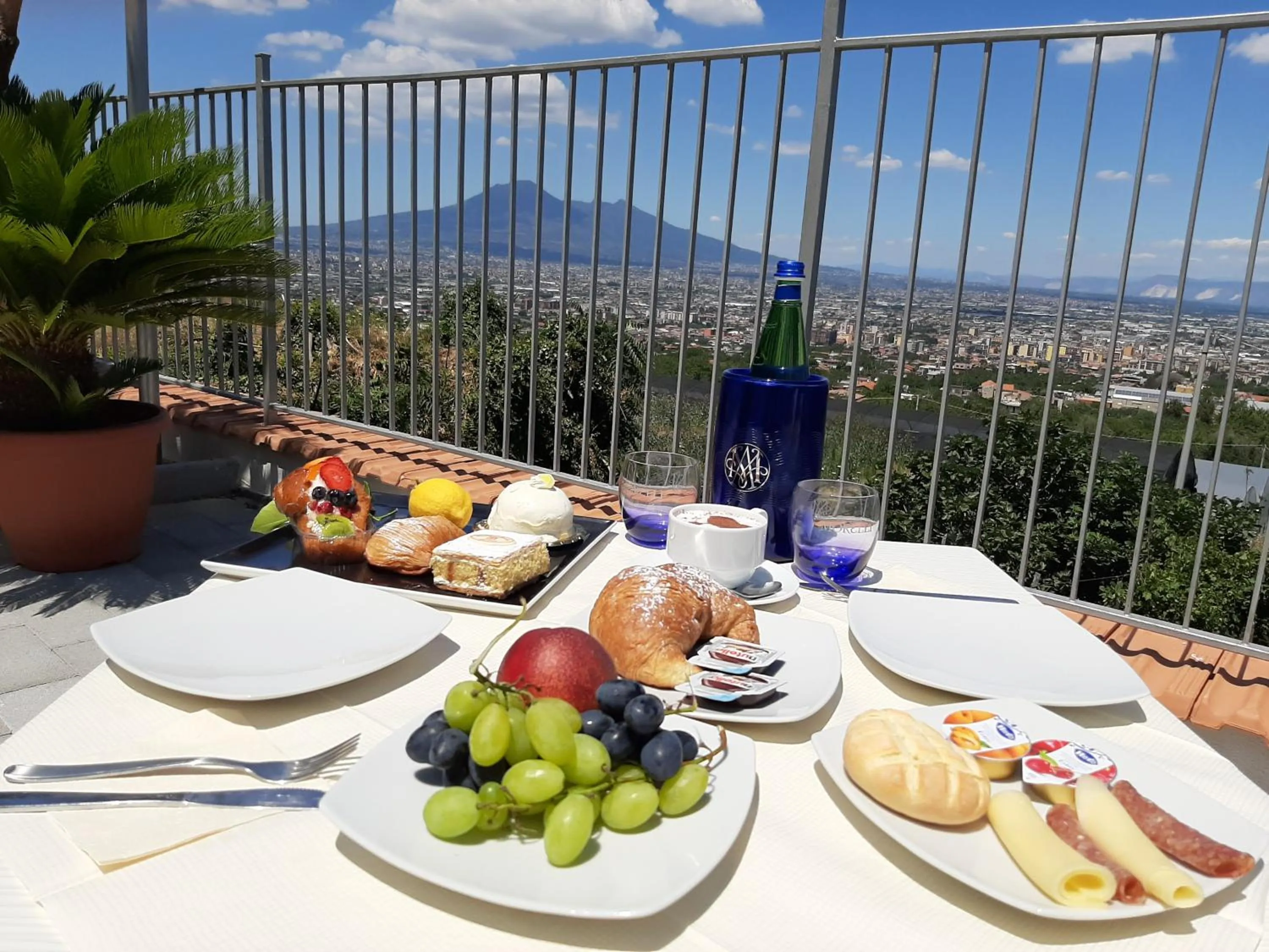 Balcony/Terrace in Villa Mola Bed And Breakfast