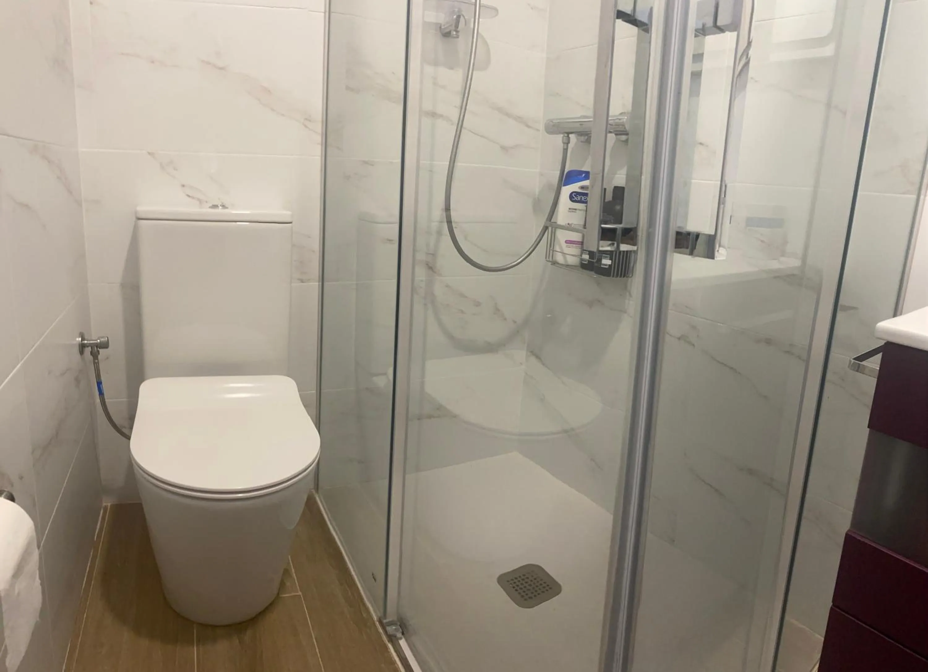 Bathroom in Casa con Gran Piscina particular cerca playa