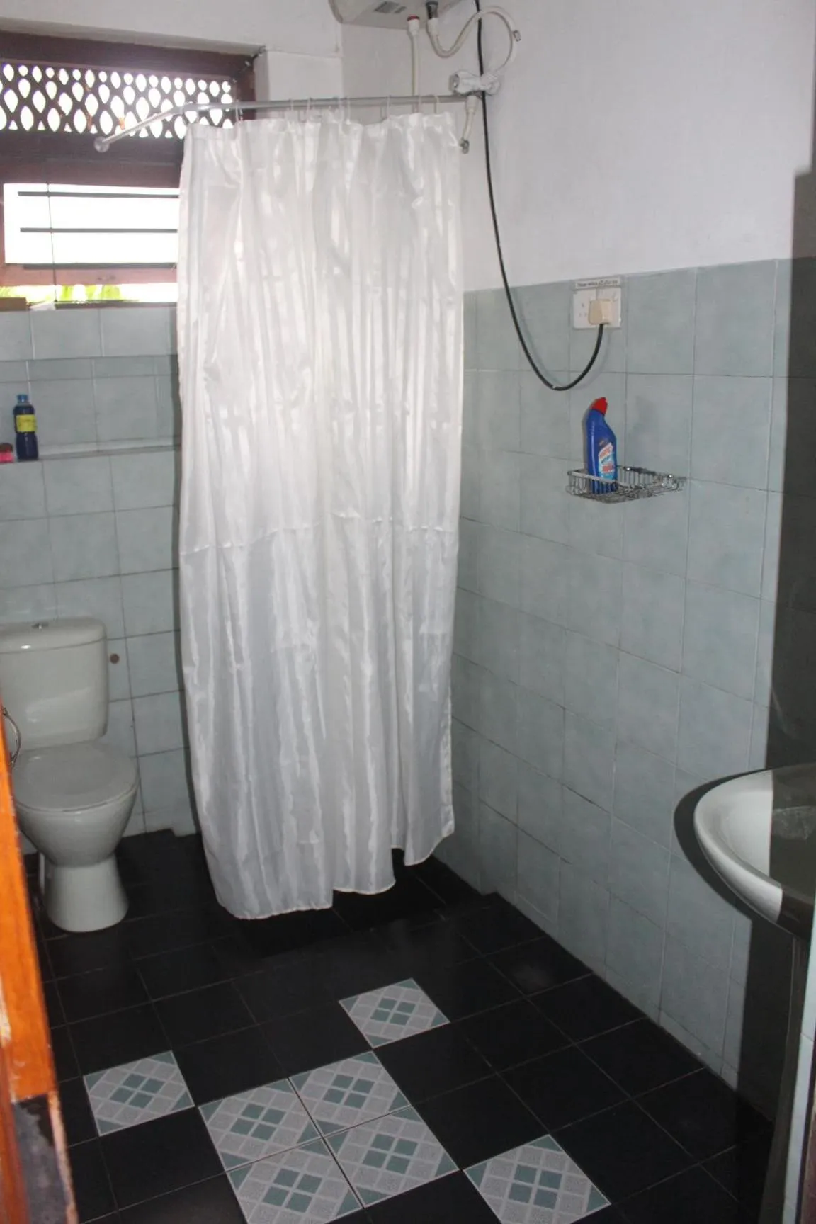 Bathroom in Gerard Holiday Home