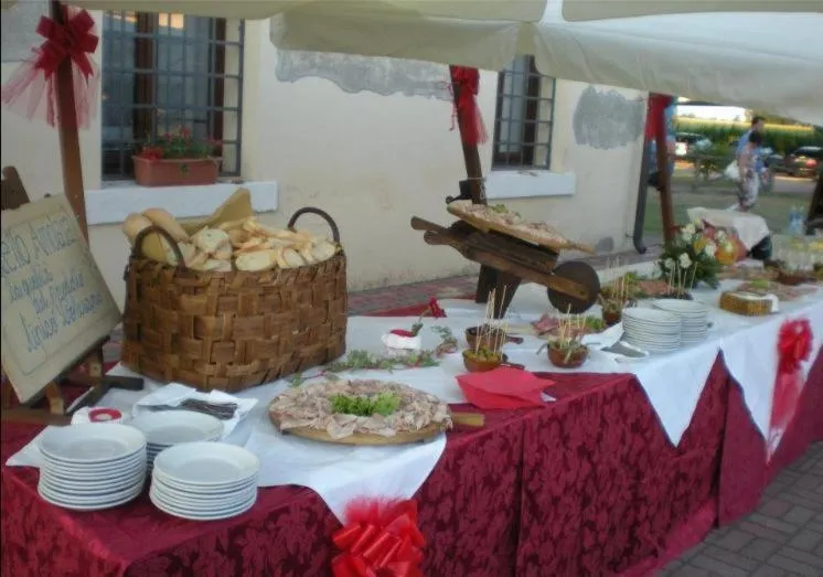 Restaurant/places to eat in Ristorante Alloggio Ostello Amolara