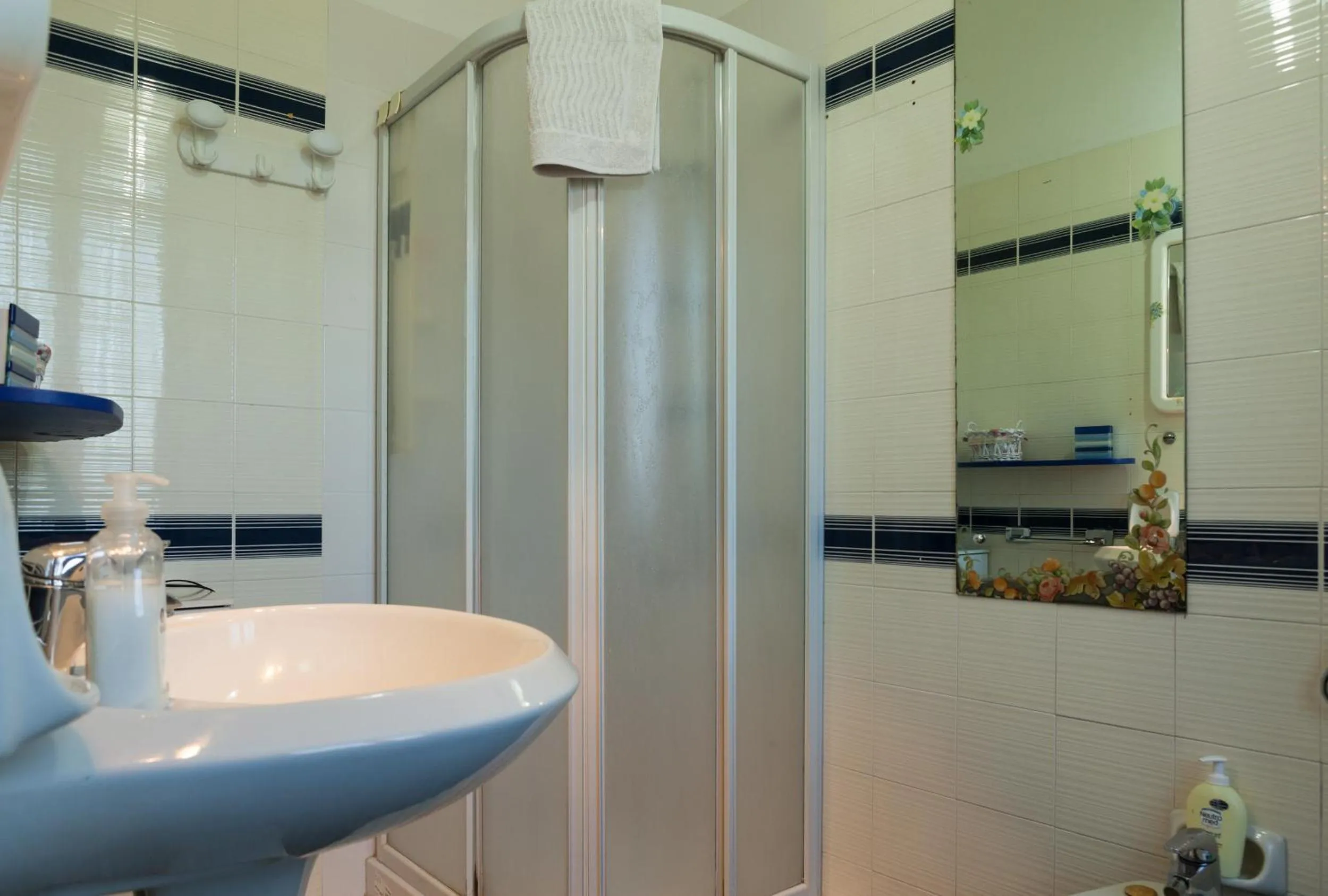 Standard Triple Room in Artisti Del Cavallo Tourism