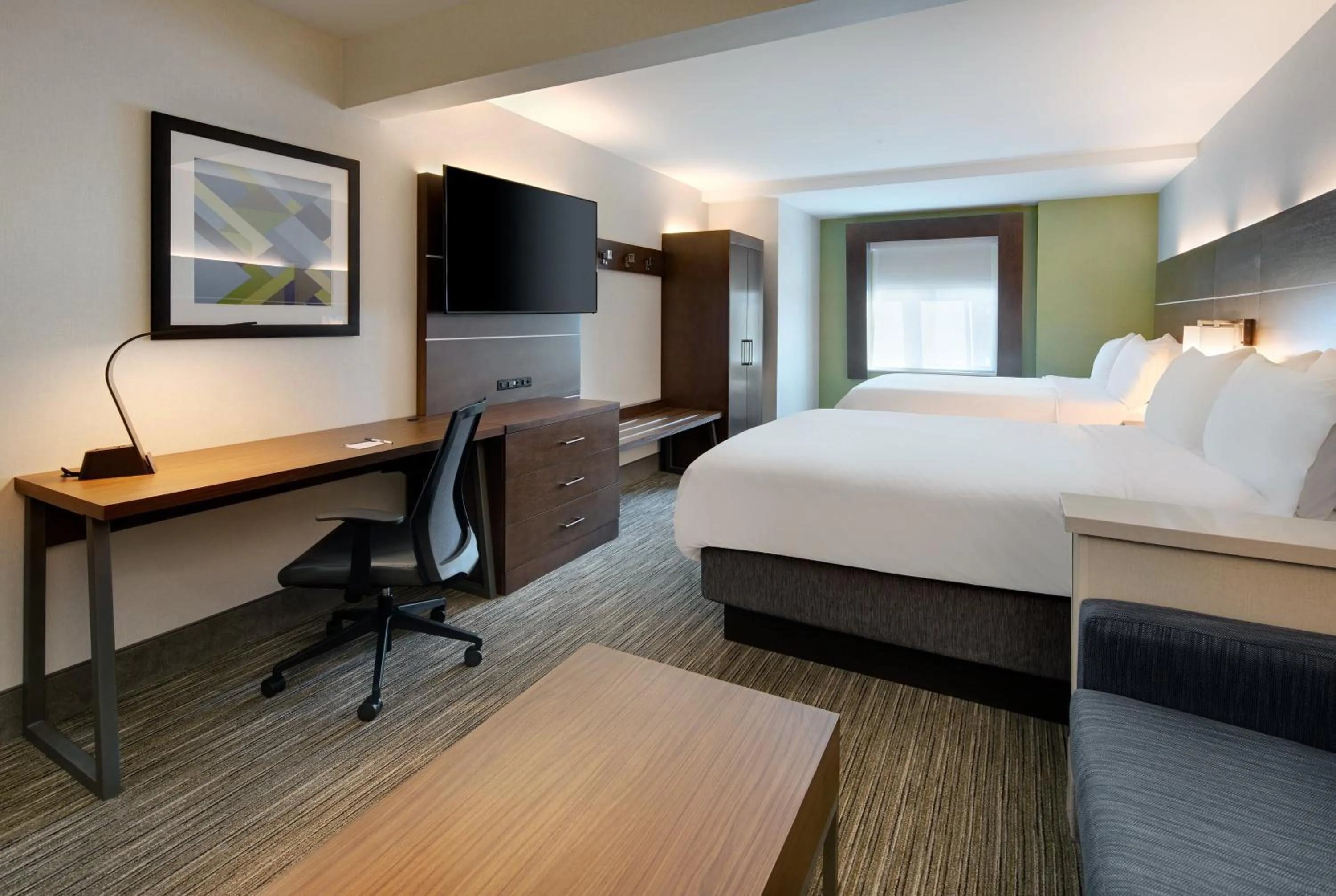 Photo of the whole room, Bed in Holiday Inn Express & Suites Bradley Airport by IHG