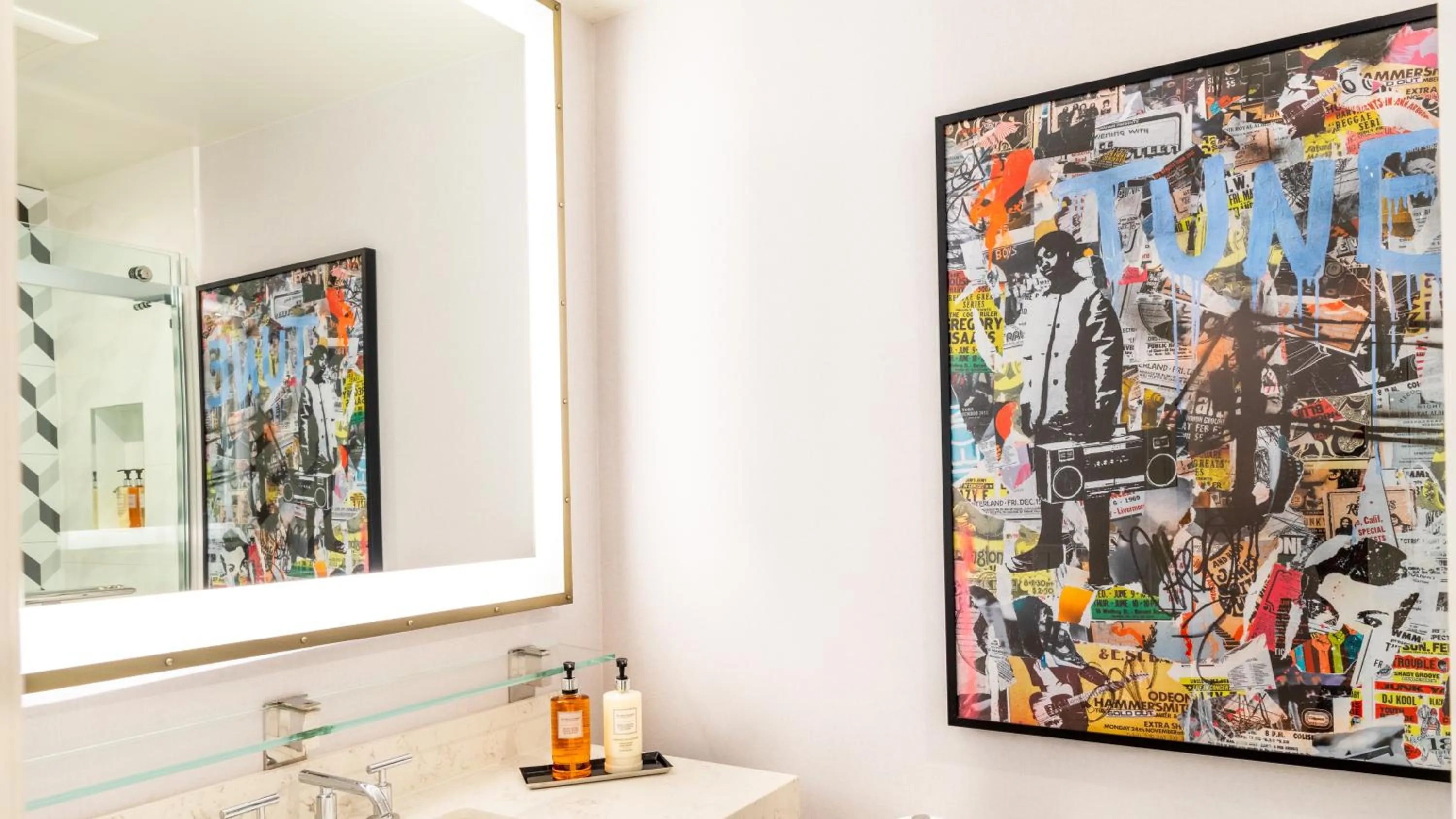 Bathroom in Montrose at Beverly Hills