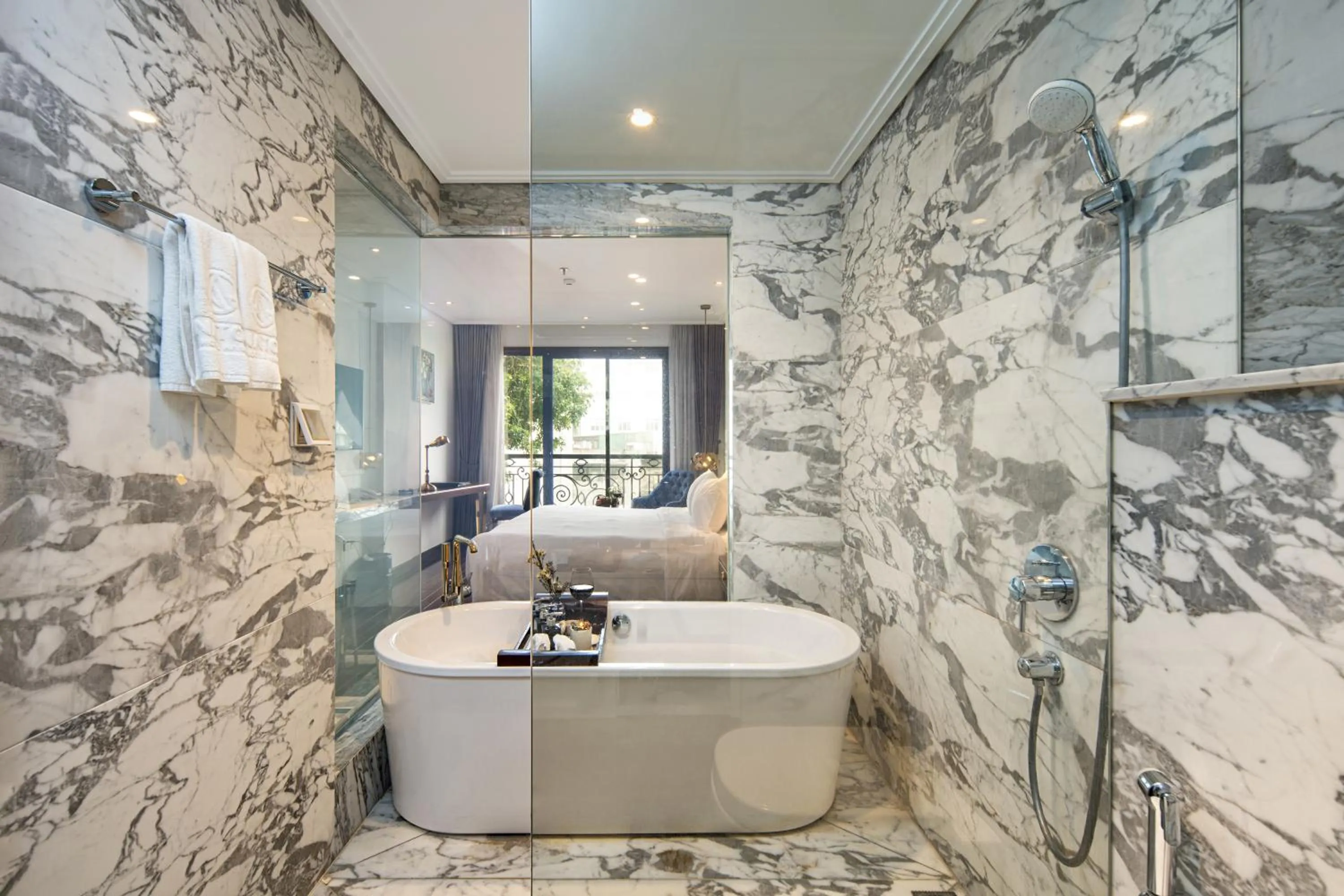 Shower, Bed in Anatole Hotel Hanoi