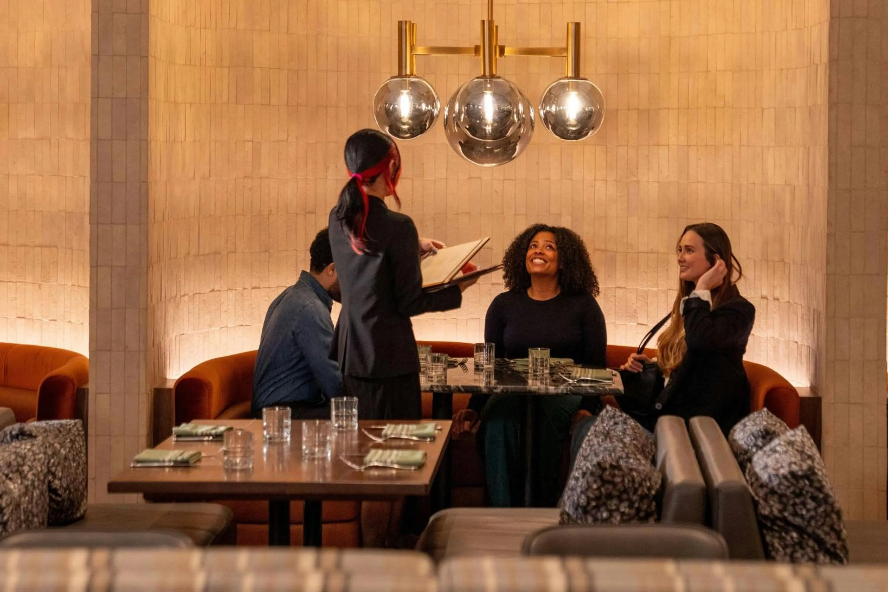 Restaurant/places to eat in Sheraton Grand Seattle