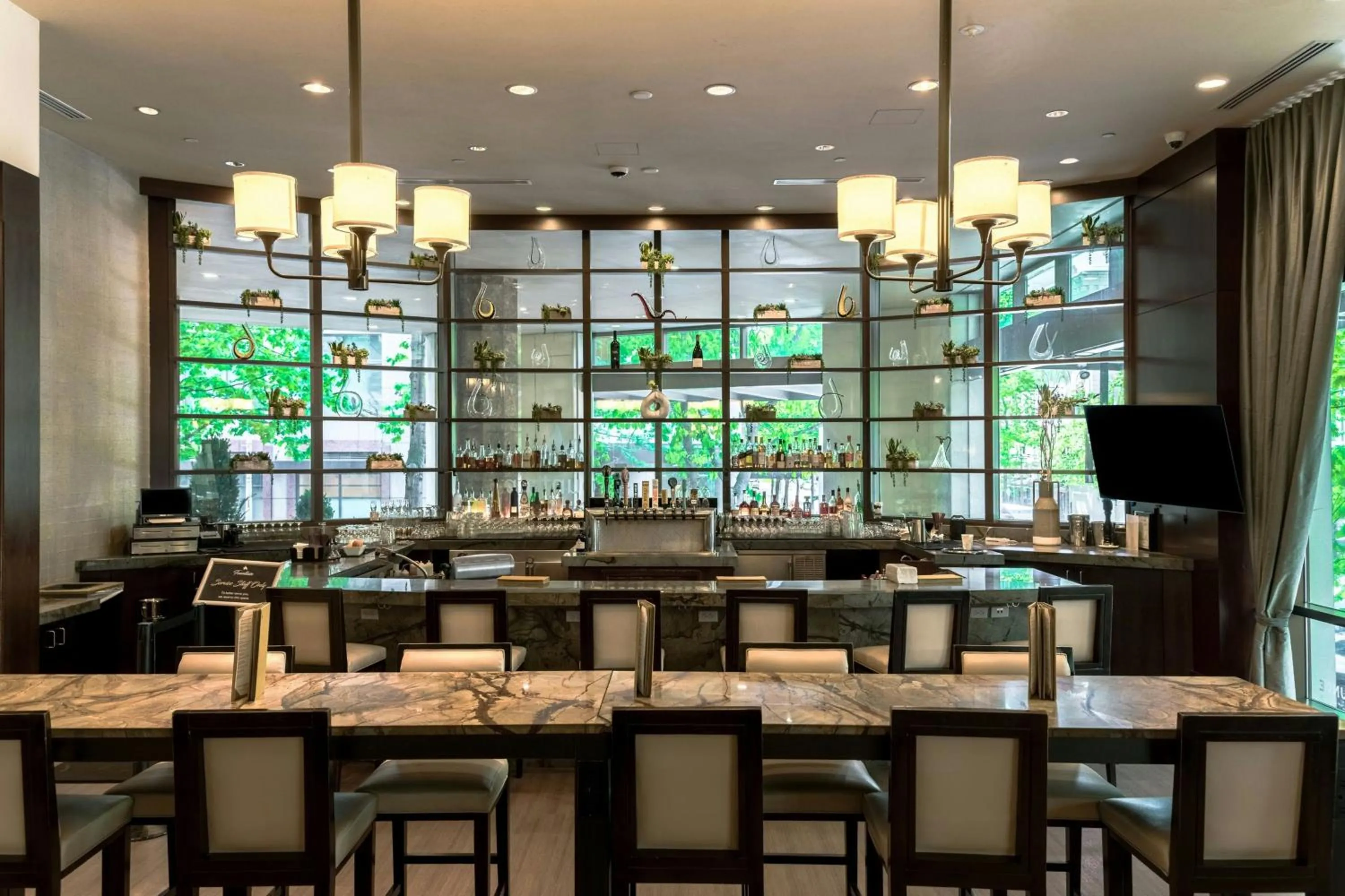 Restaurant/places to eat in Sheraton Grand Seattle