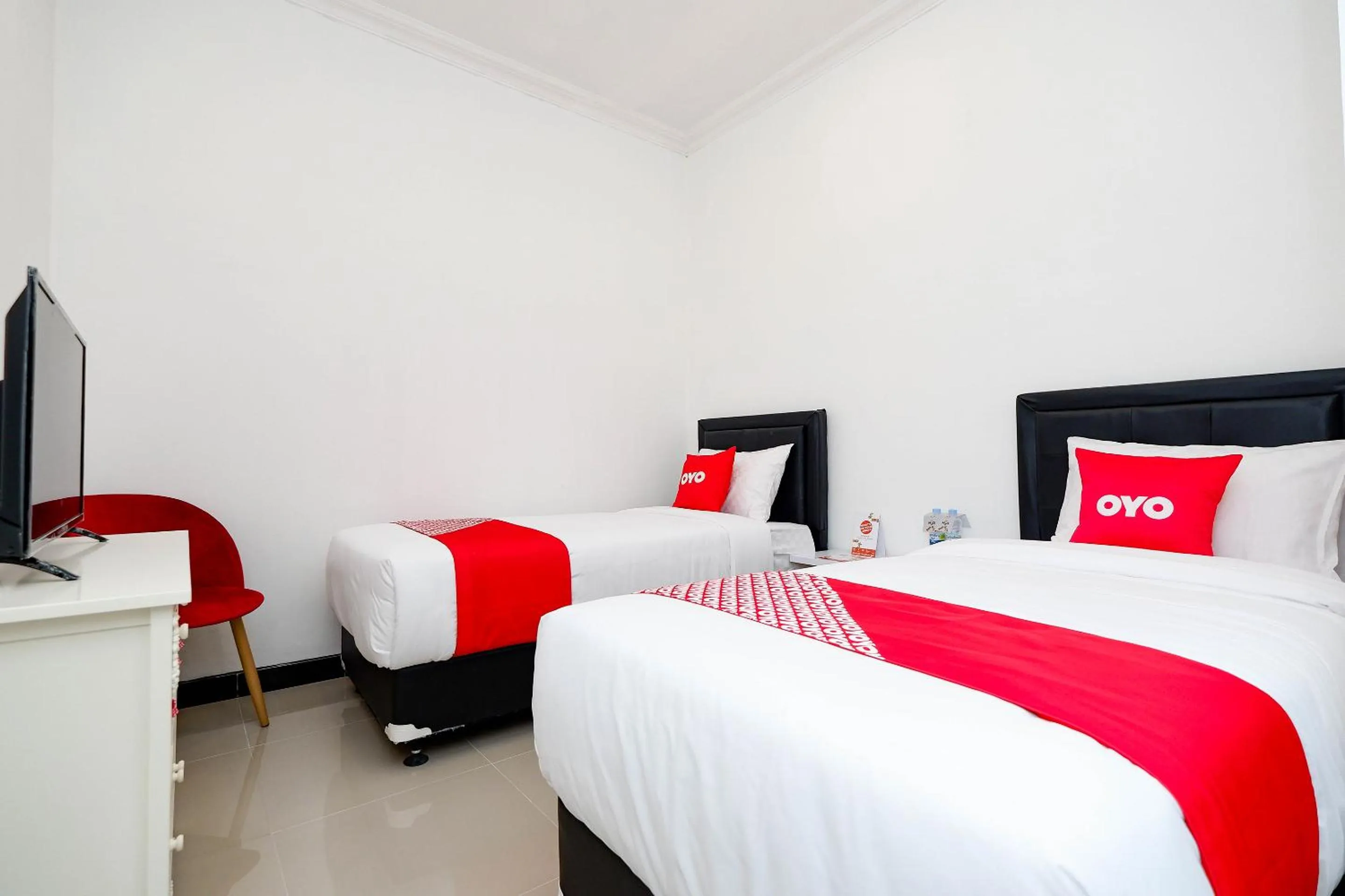 Bedroom in Four D'home