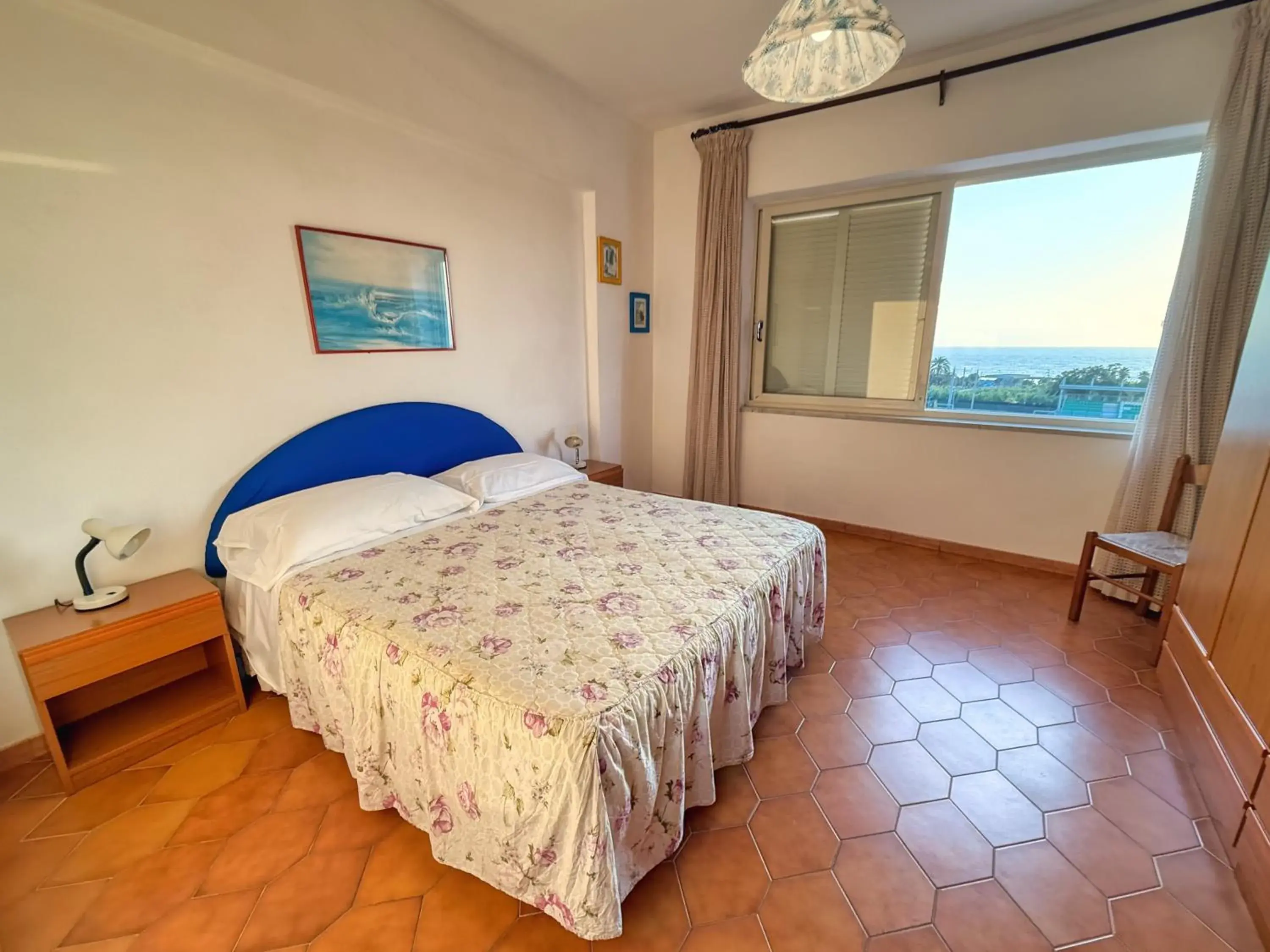 Double Room with Sea View in Pensione Villa Mena Double Room with Sea View in Pensione Villa Mena