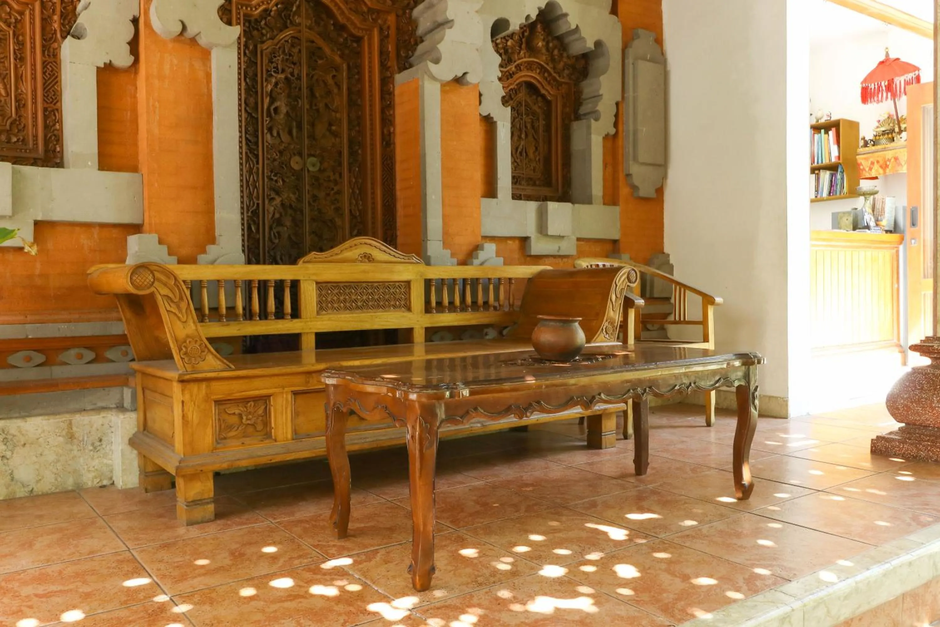 Patio in The Legian Mas Beach Inn