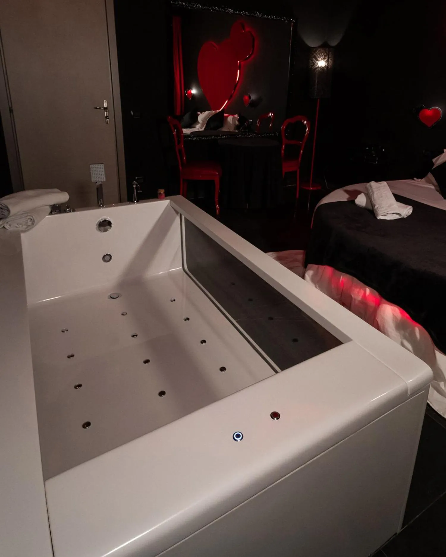 Hot Tub in Meeting Hotel