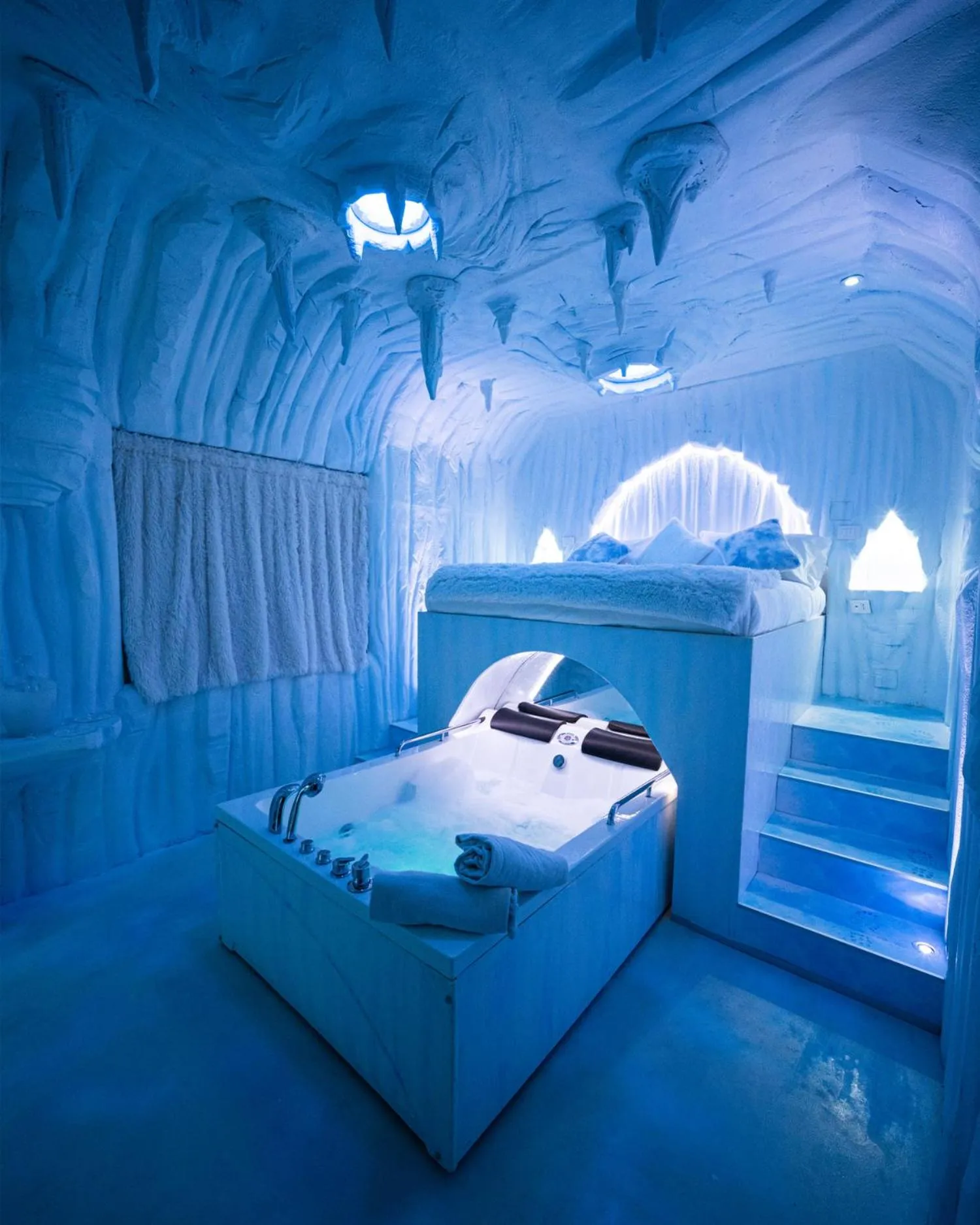 Bed in Meeting Hotel