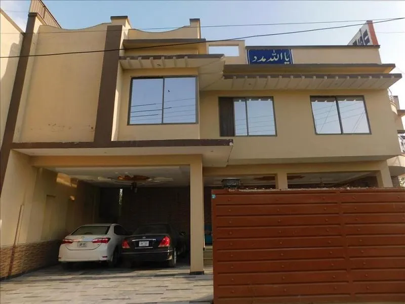 Property building in Usmania Guest House