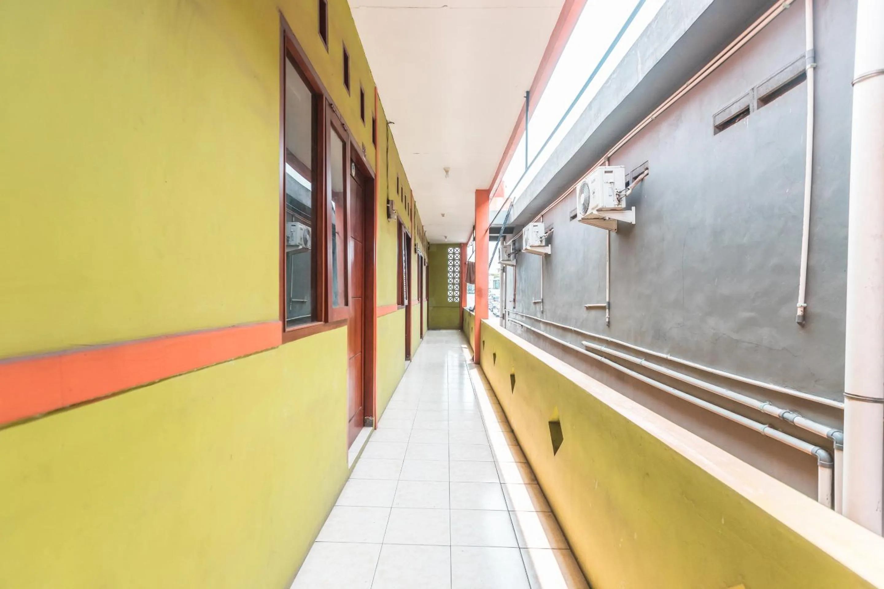 Lobby or reception in OYO Living 1756 Amira Guest House