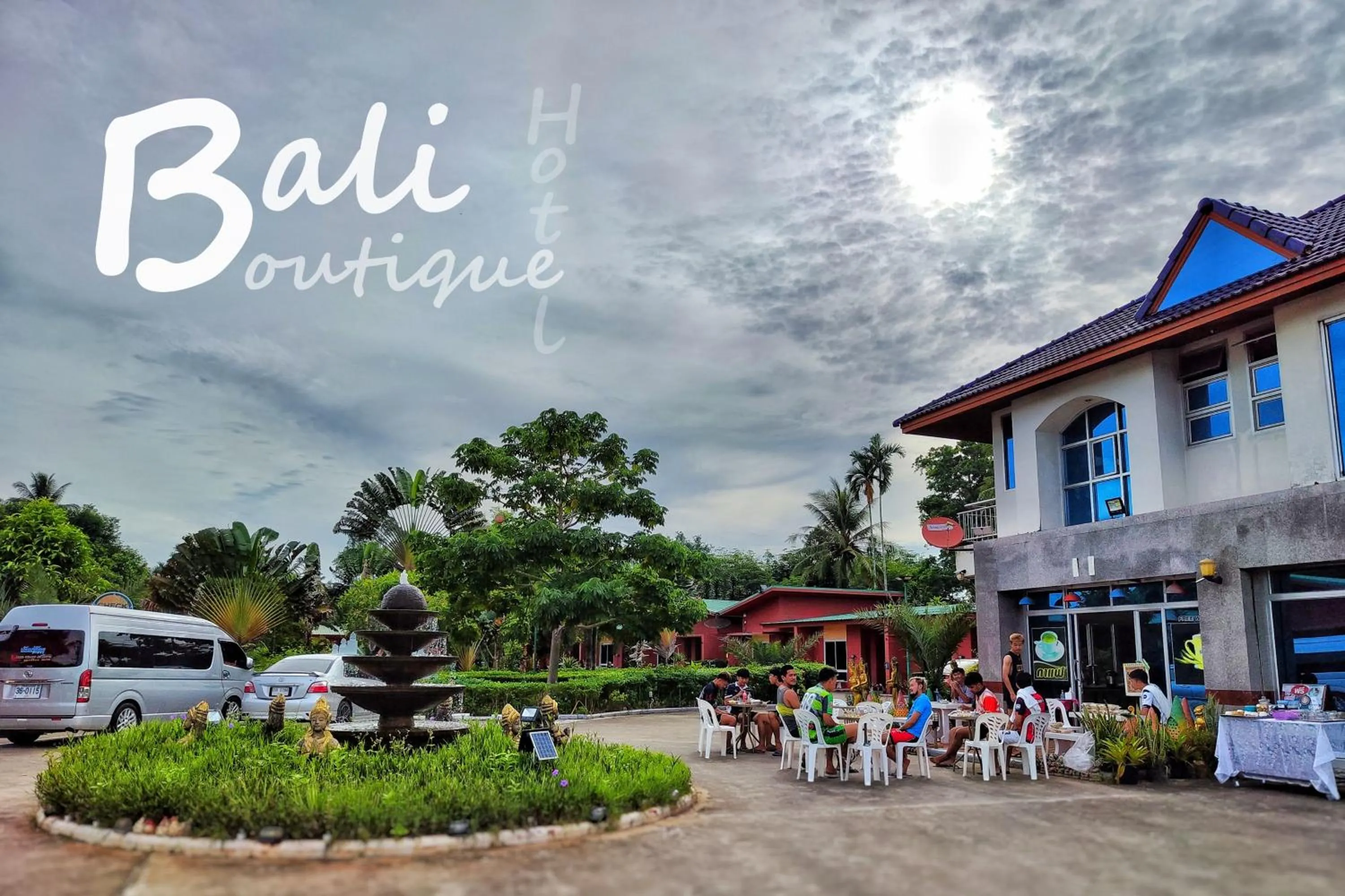 Restaurant/places to eat in Bali Boutique Hotel Suratthani